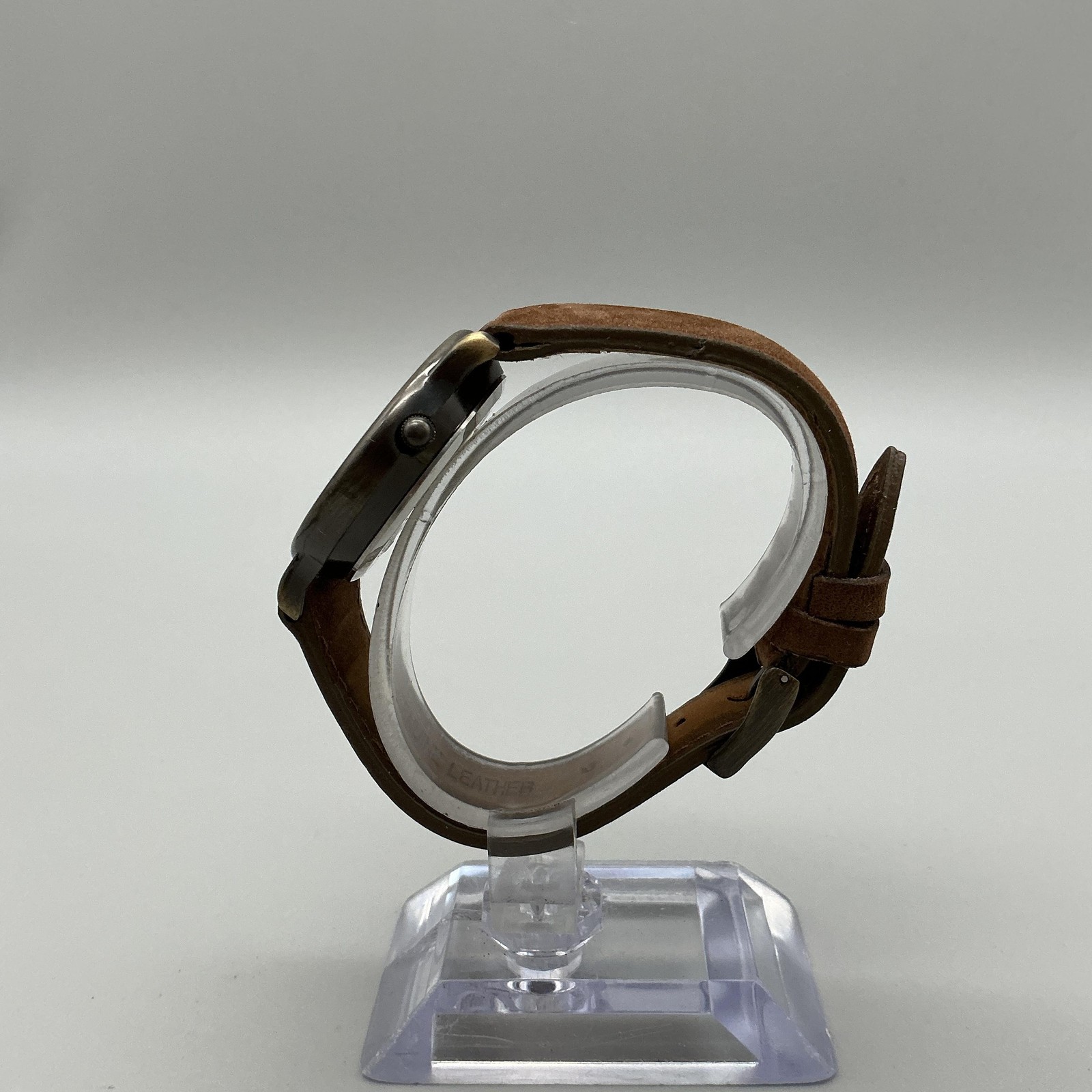 One In A Million Women Watch 44mm Girl With A Water Can Leather New Battery