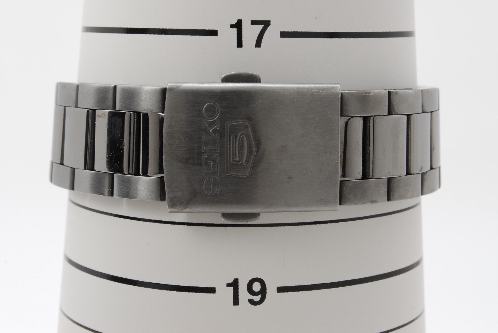 SEIKO 5 Sports 7S26-02T0 Automatic Black Dial Day/Date 37mm Near Mint from Japan
