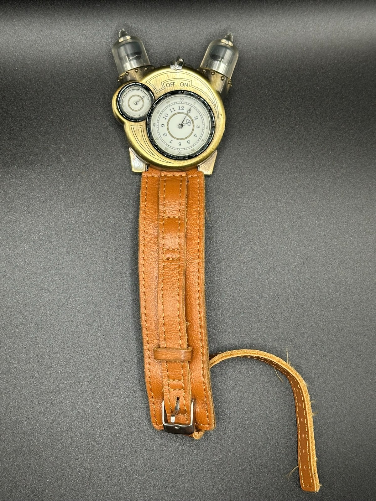 Steampunk Tesla Analog Watch (Missing Key)(Unsure of function)