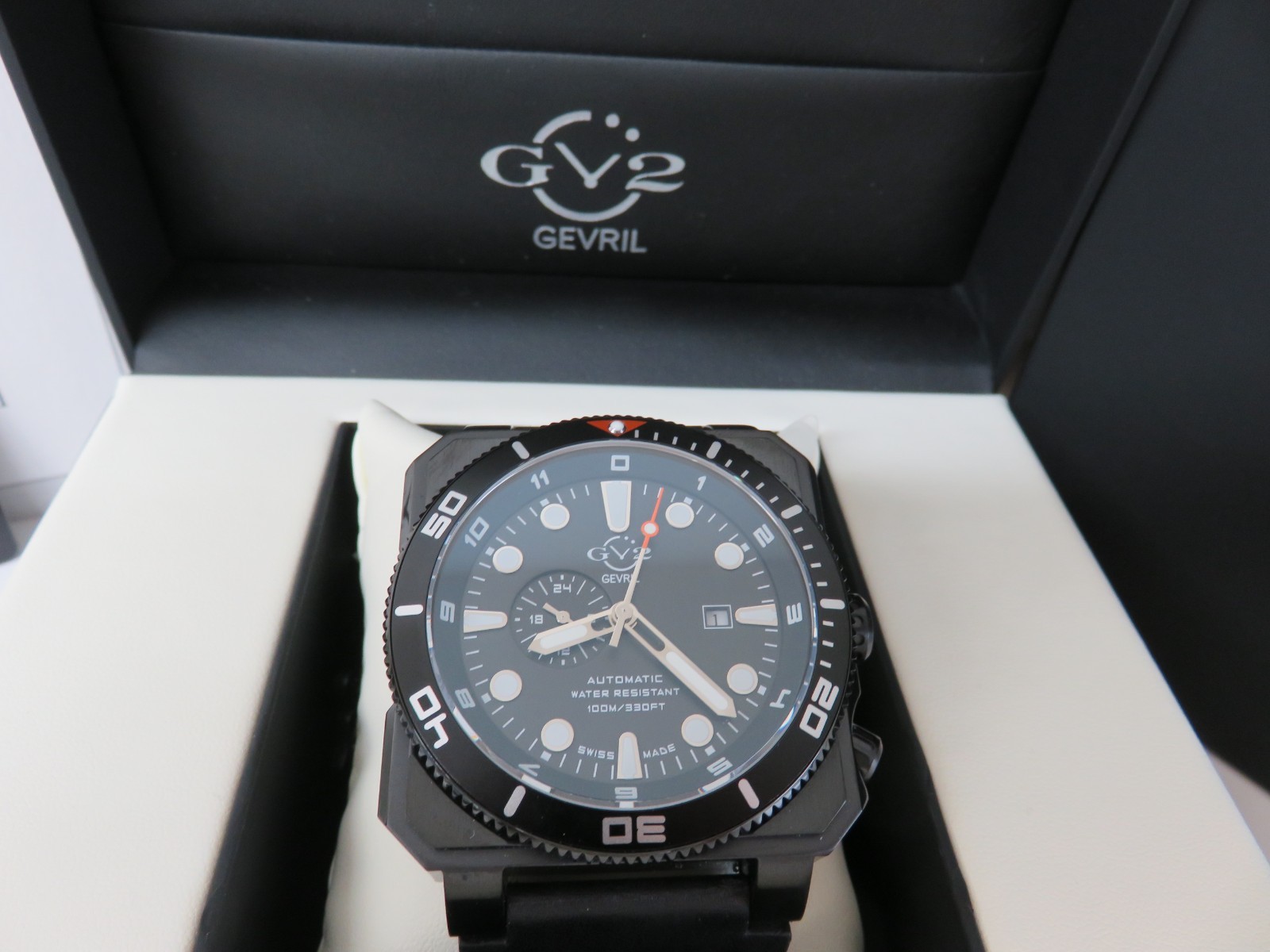 GV2 by Gevril Men’s 4554 XO Submarine Swiss Automatic Date Stainless Steel Watch