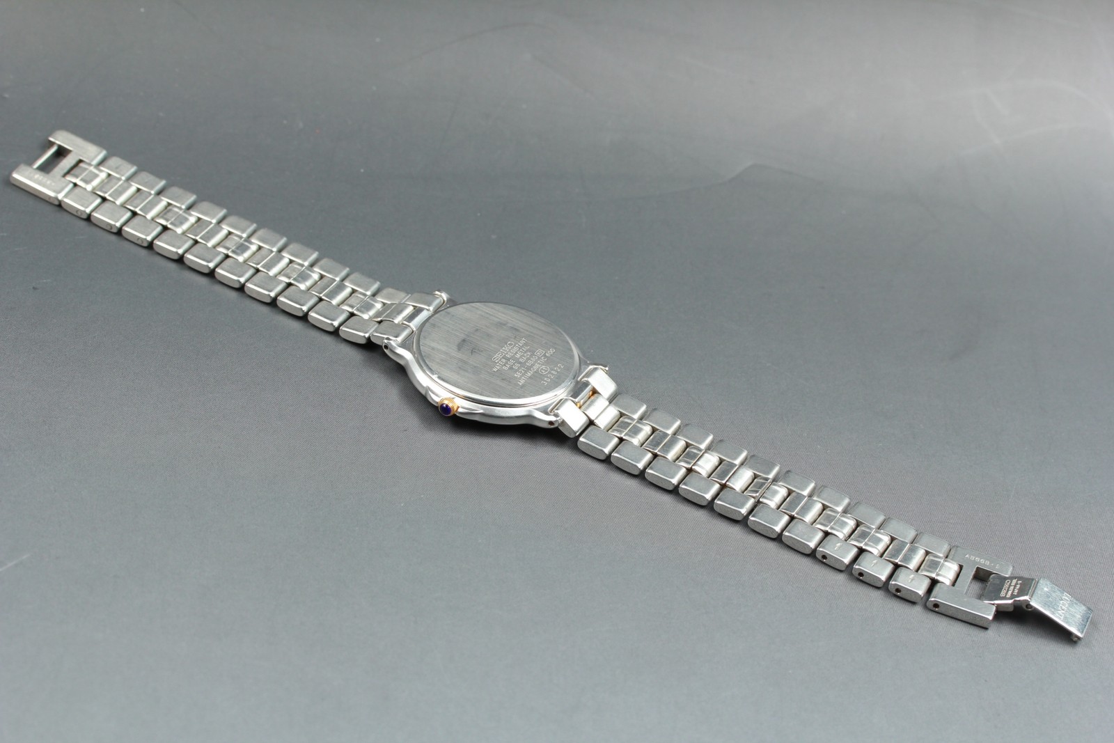 Vintage 1993 Seiko Lucent 5E21-6B80 Blue Roman Quartz Mens Watch From JAPAN