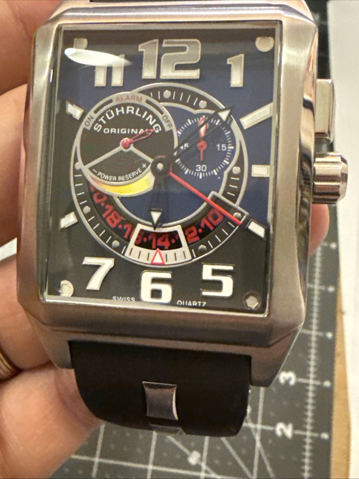 Stuhrling Blue Madman Complex 255D Quartz 42mm Classic Men’s watch new battery