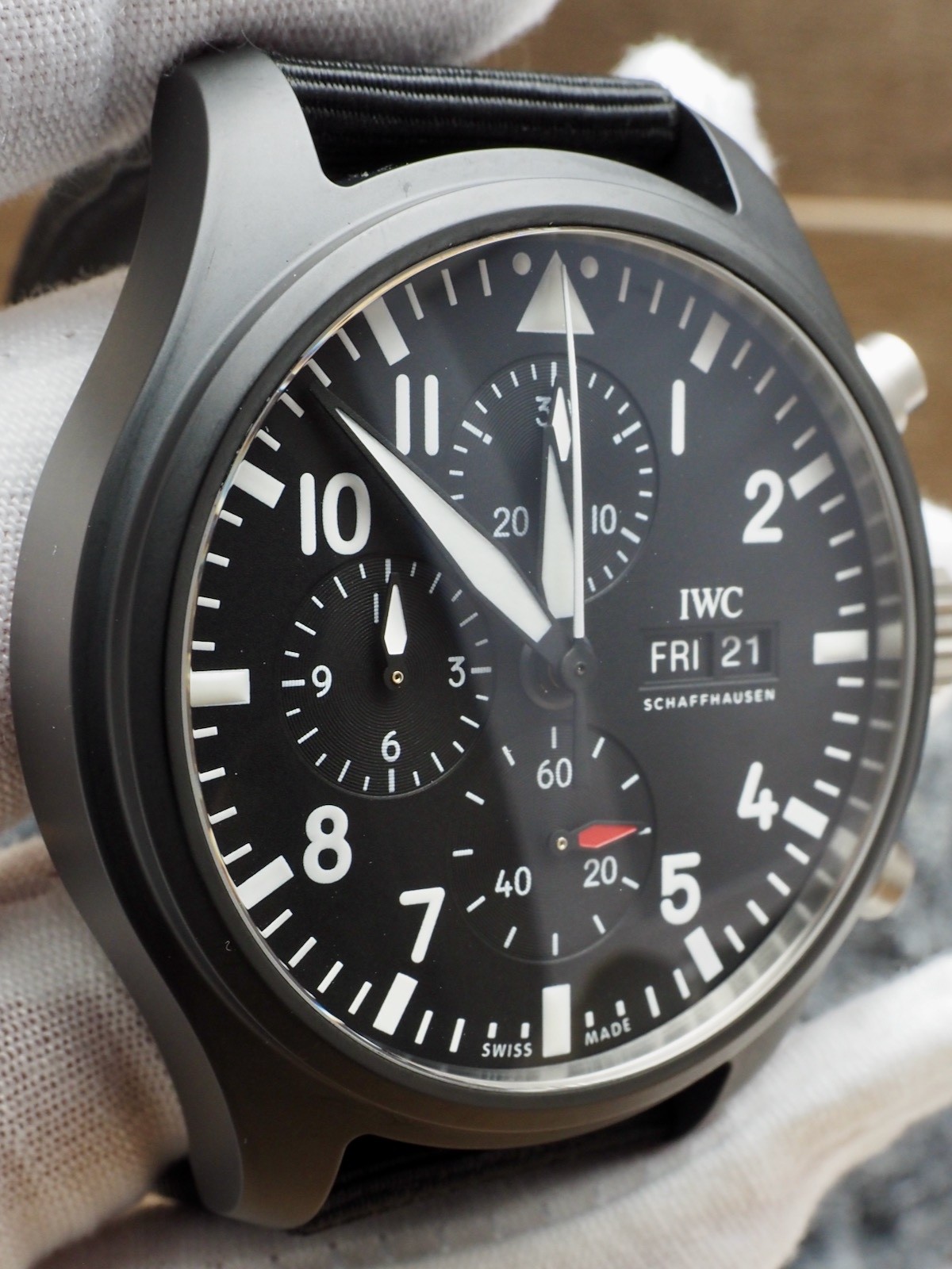 IWC Pilot Top Gun Chronograph Ceramic IW389101 99% LNIB Warranty till 2030!