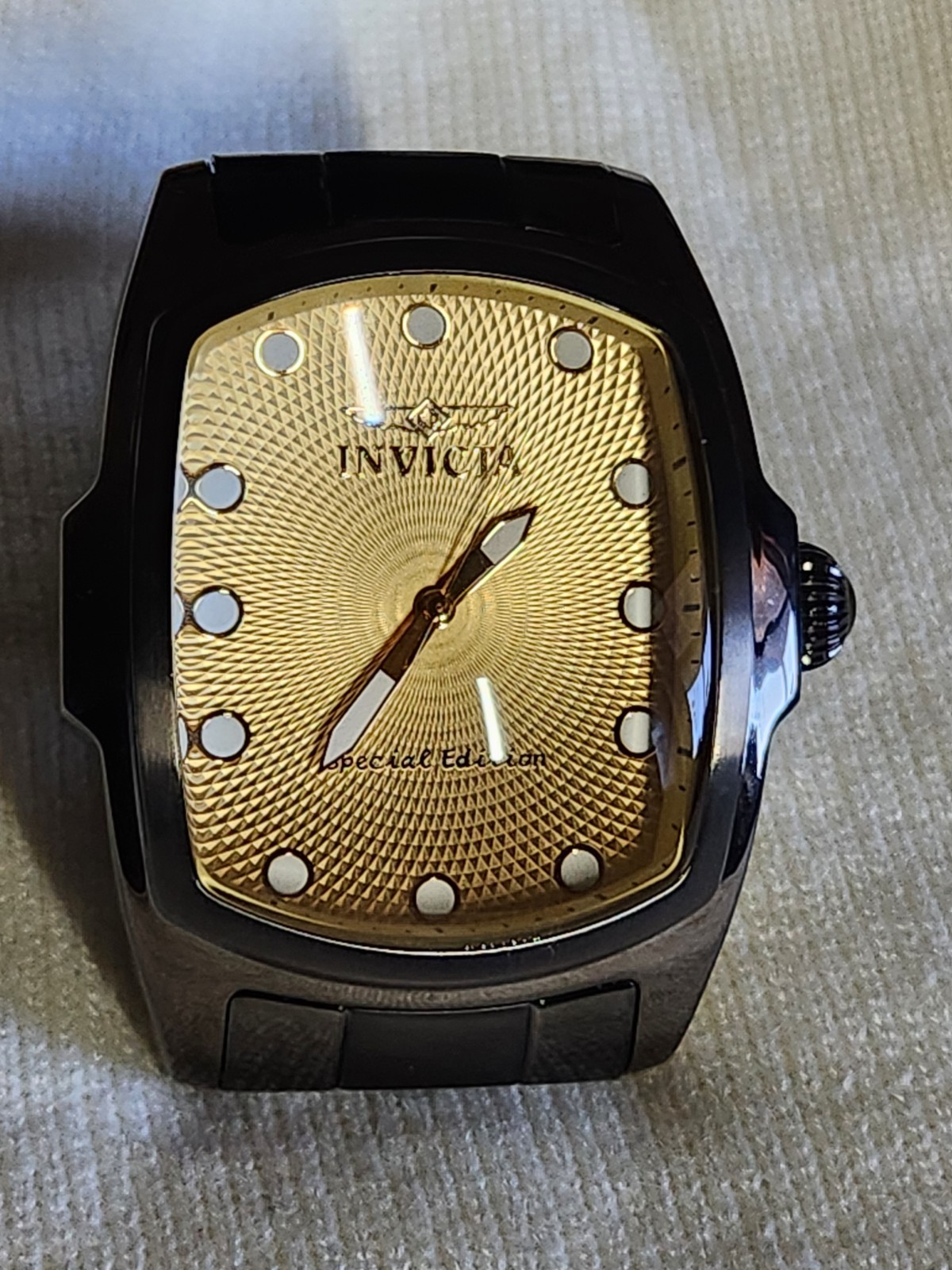 Mens Invicta Lupa Special Edition Tritnite Water Resistant 100 Feet Model 17768