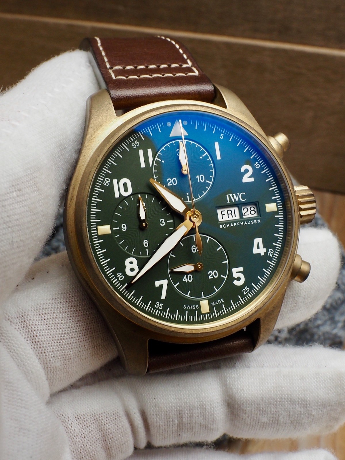 IWC Pilot Chronograph Bronze Green IW387902 Manufacturer 99% LNIB Full Set!