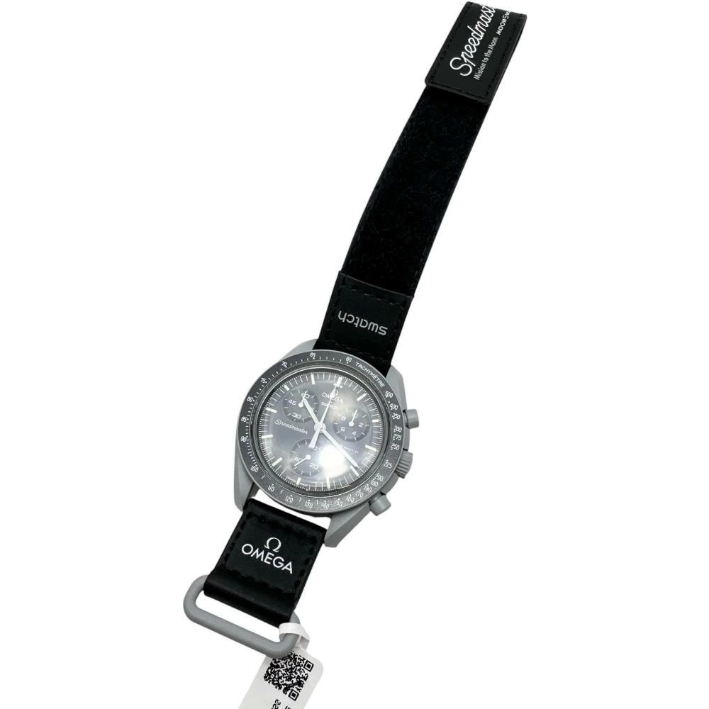 Swatch SO33M100 Mission to the Moon Wristwatch Bio Ceramic Black Dial