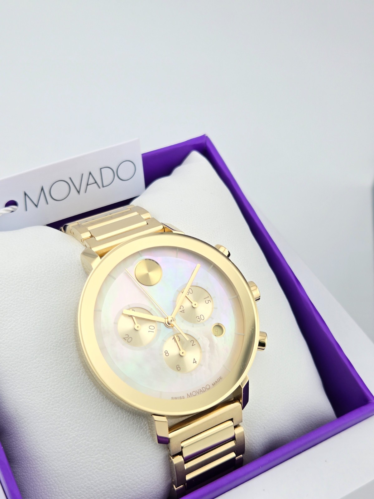 $895 MSRP | Movado Women’s Bold Light Gold Tone MOP Dial Watch – 3600788 NEW