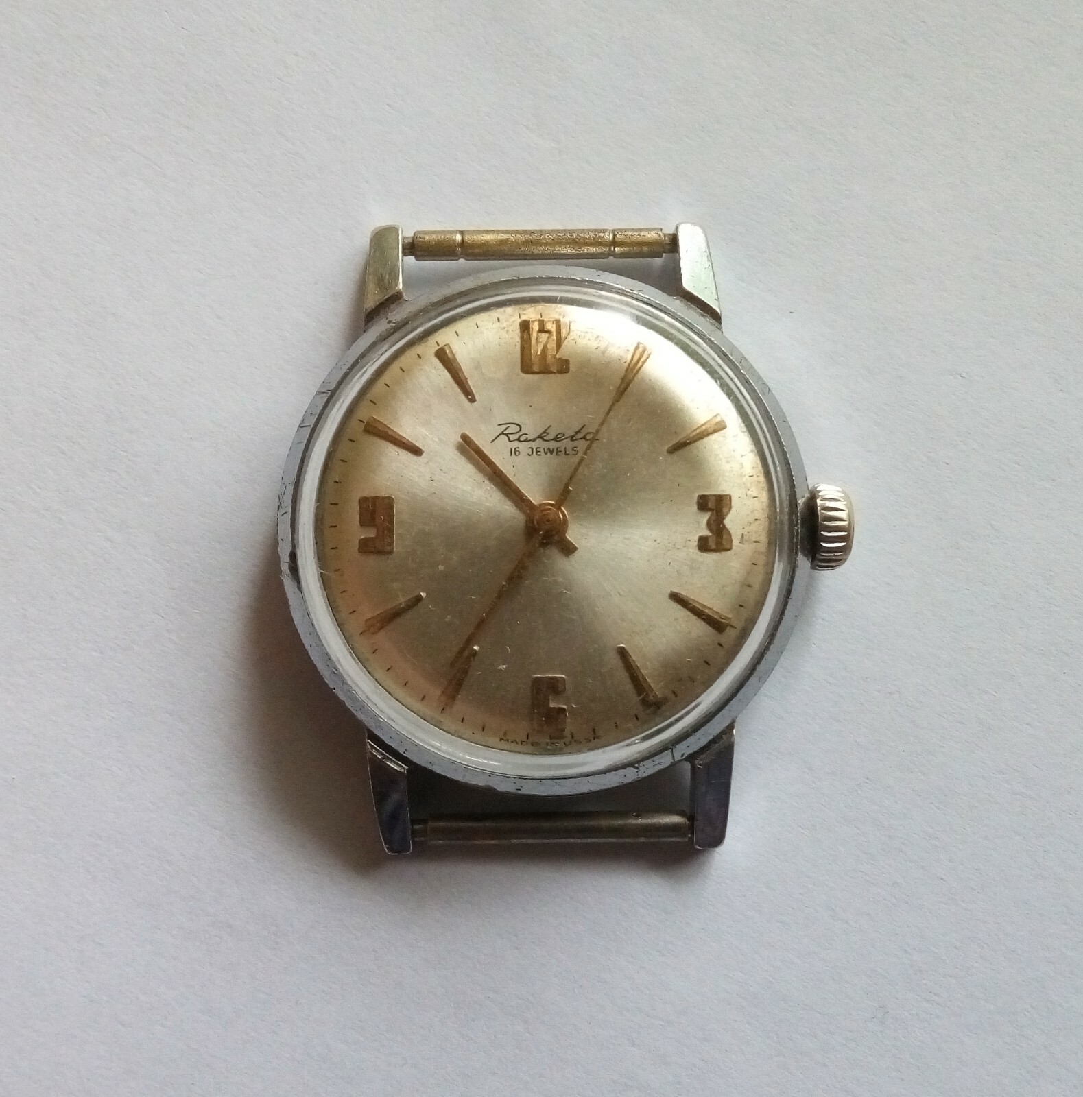 Rare Vintage soviet mechanical watch RAKETA BALTIKA 16 ruby jewels, made in USSR