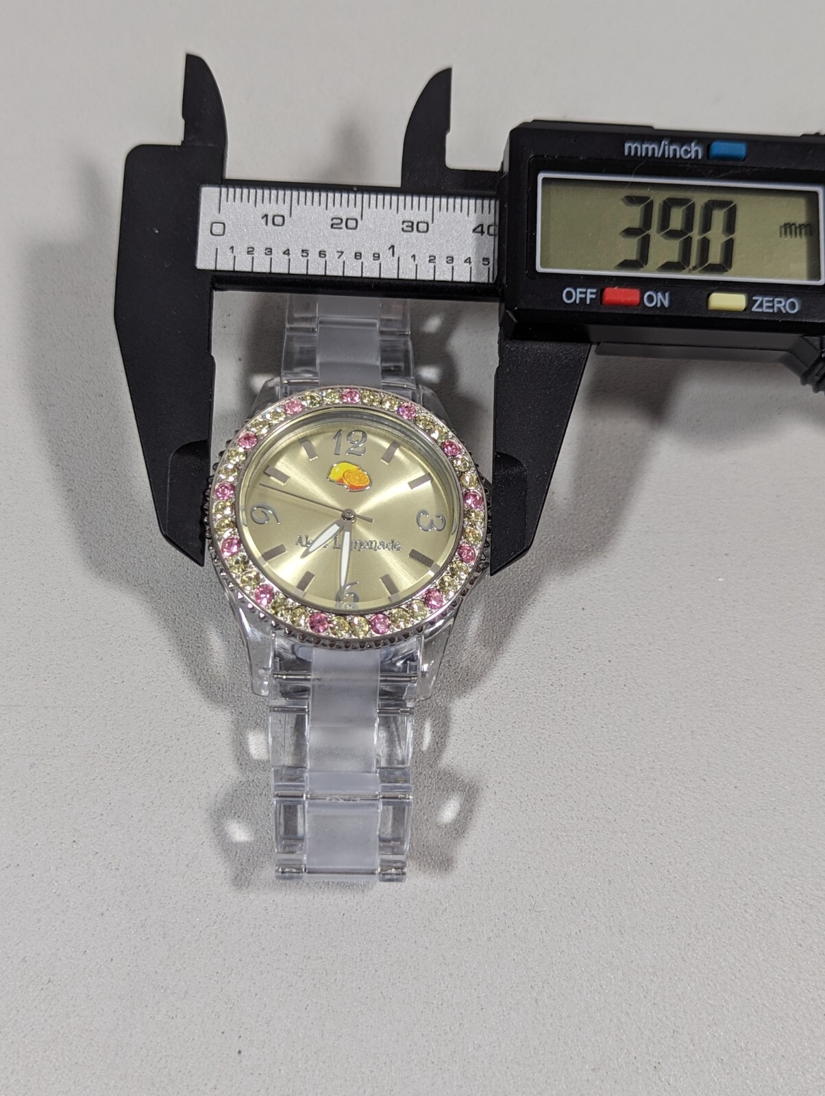 Colorful Crystal Accent Round Clear Case Clear Acrylic Link Band Watch