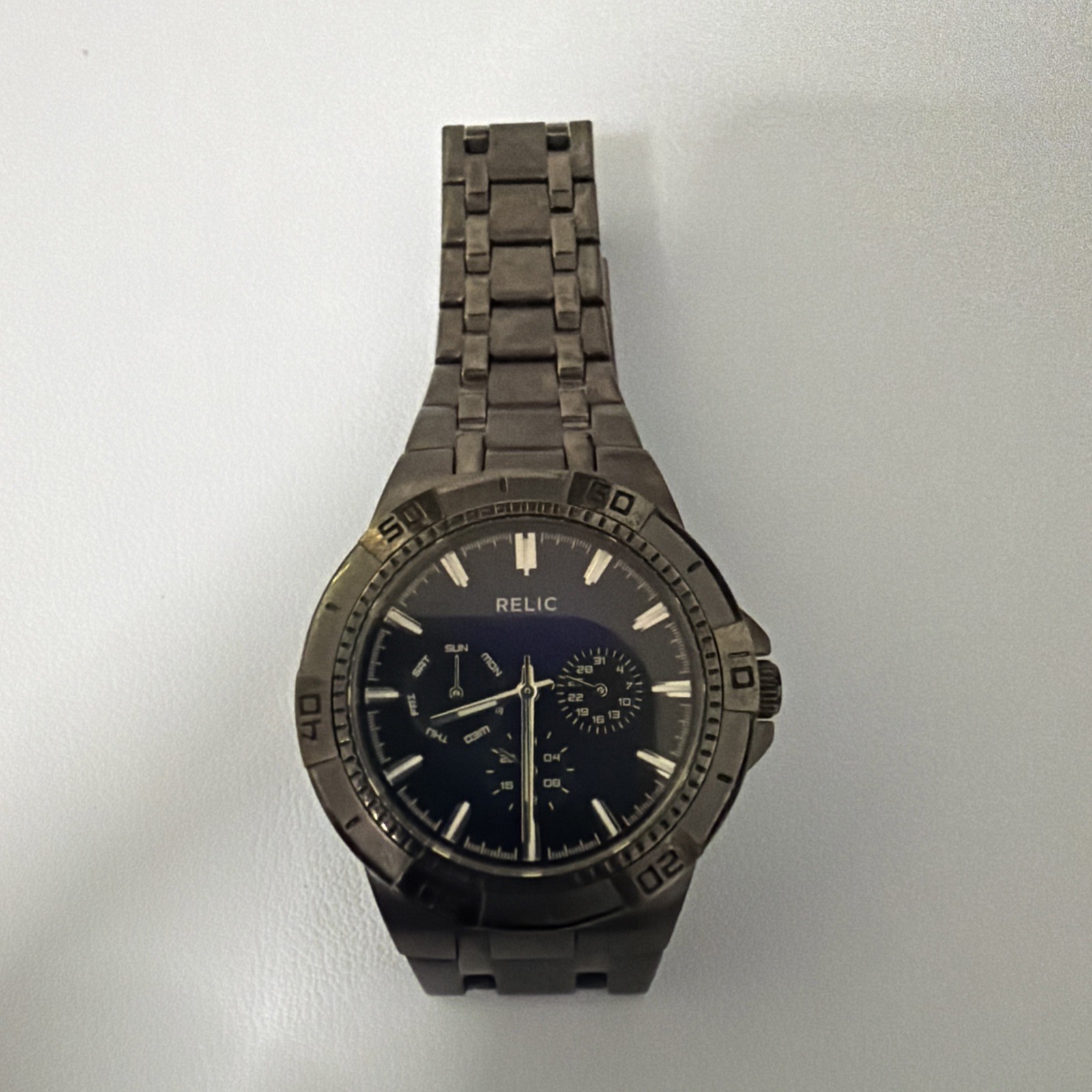 Relic Mens Watch 41mm Blue Dial Black Stainless Day Date ZR15533