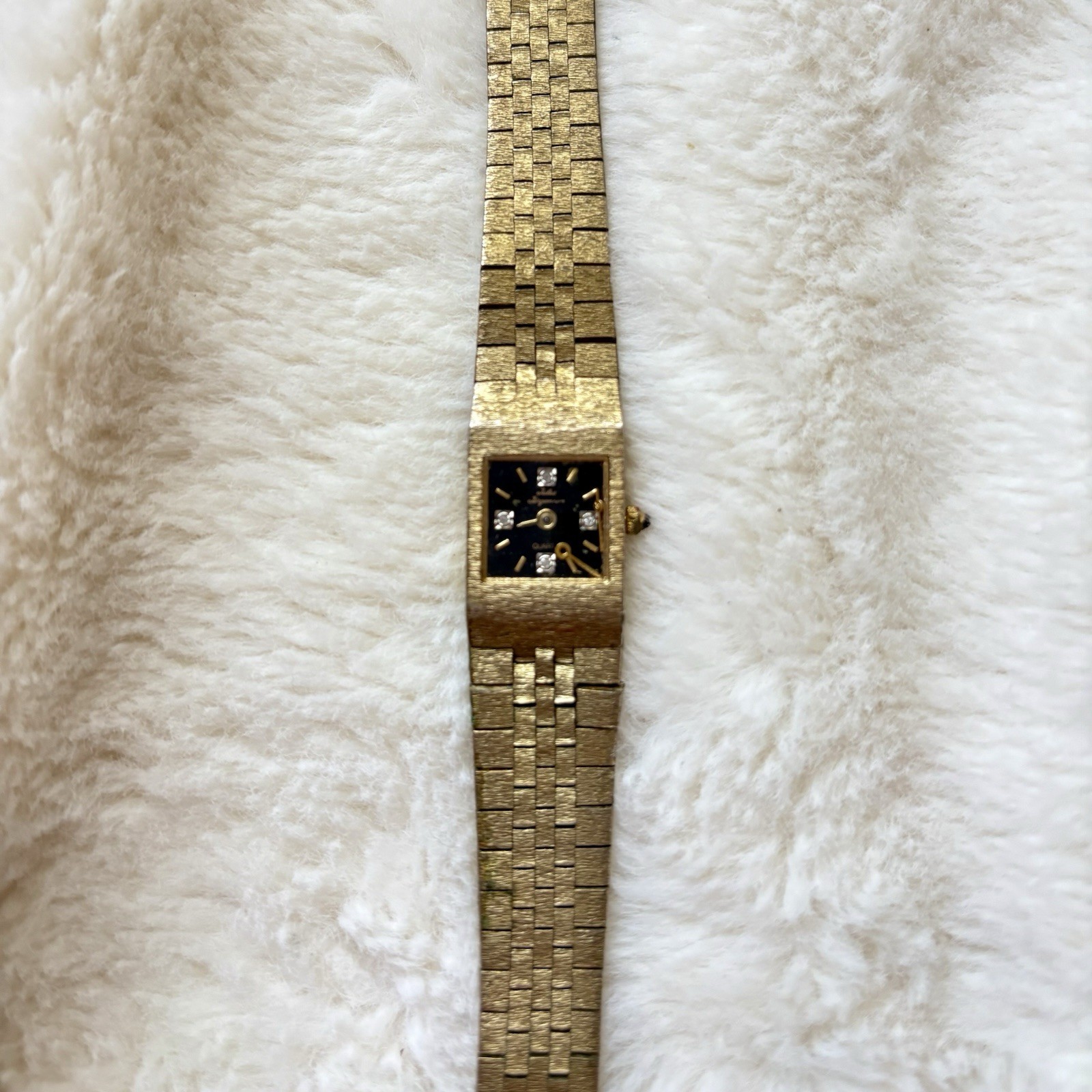 Jules Jurgenson Ladies Vintage Quartz Gold Tone Watch Stainless Steel Jeweled