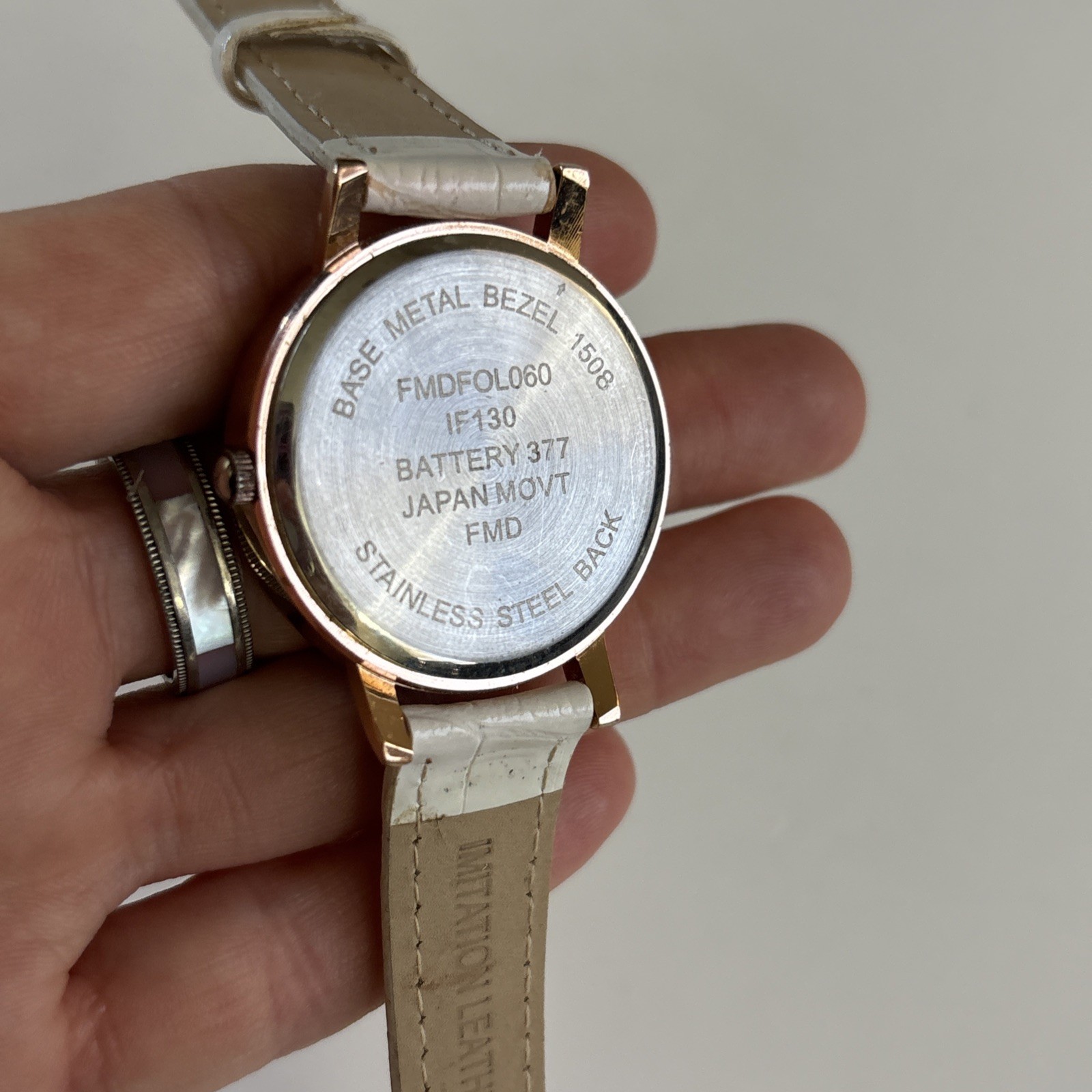 Folio Glitter Face Fashion Watch: New Battery