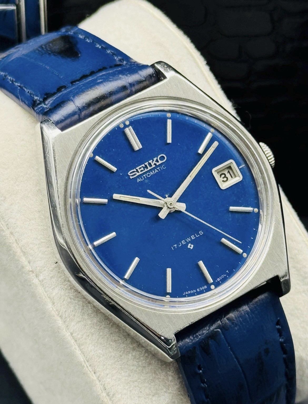 Vintage Seiko 5 Men’s Automatic / 6308-8000 / Blue Genuine Leather Band