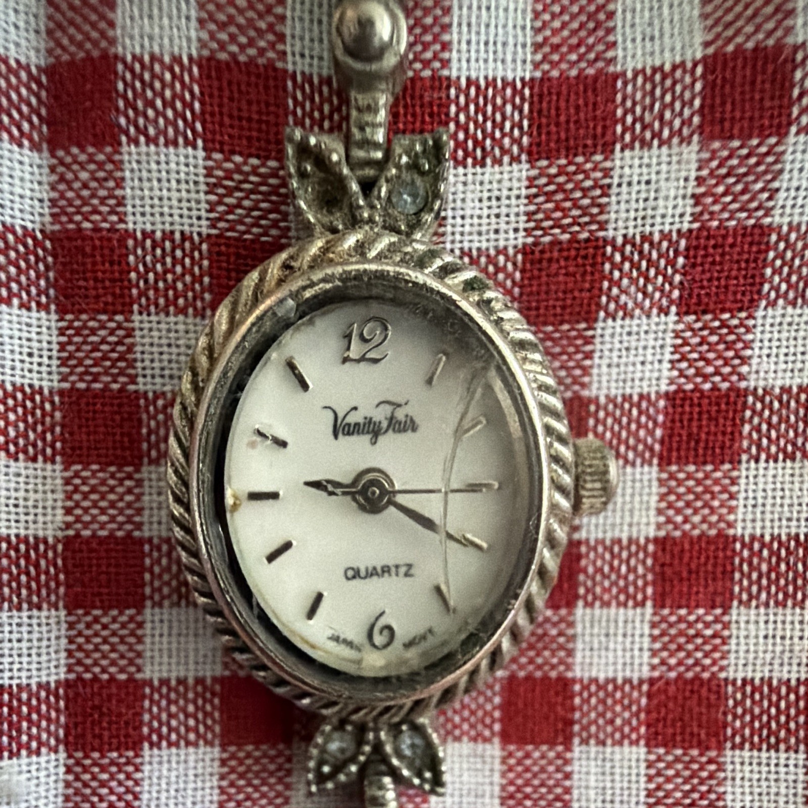 Vanity Fair Women’s Quartz Dress Analog Watch White Dial Silver Bracelet