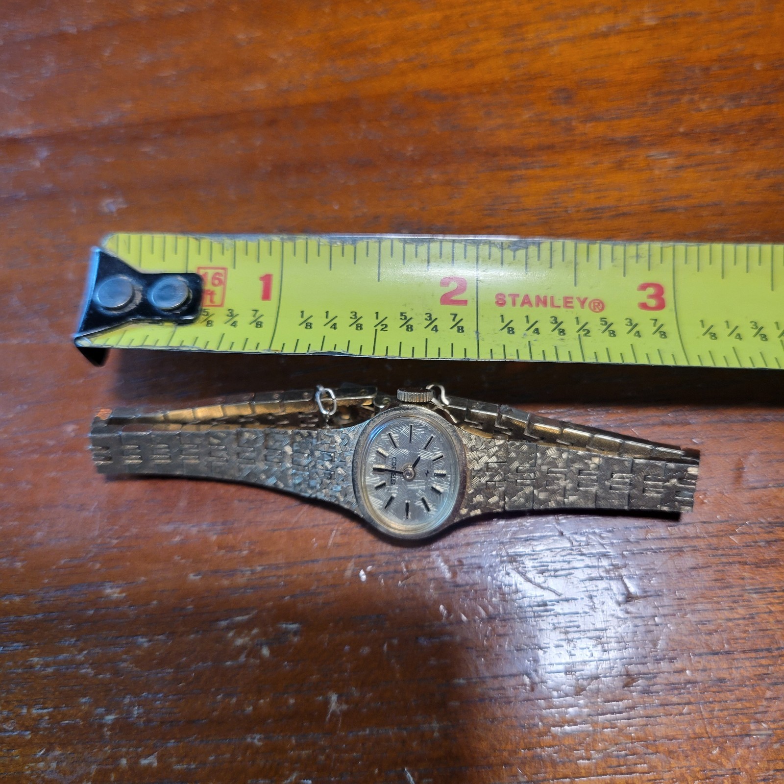 Vtg Seiko Ladies Gold Tone Mechanical 17 Jewel Watch 11-7619