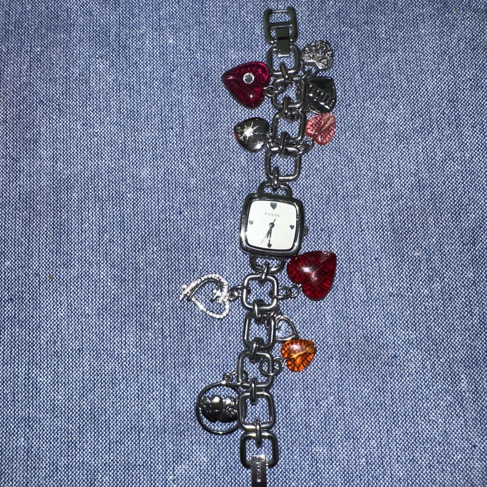 Vintage Fossil Charm Bracelet Watch Silver Tone Hearts Works/New Battery