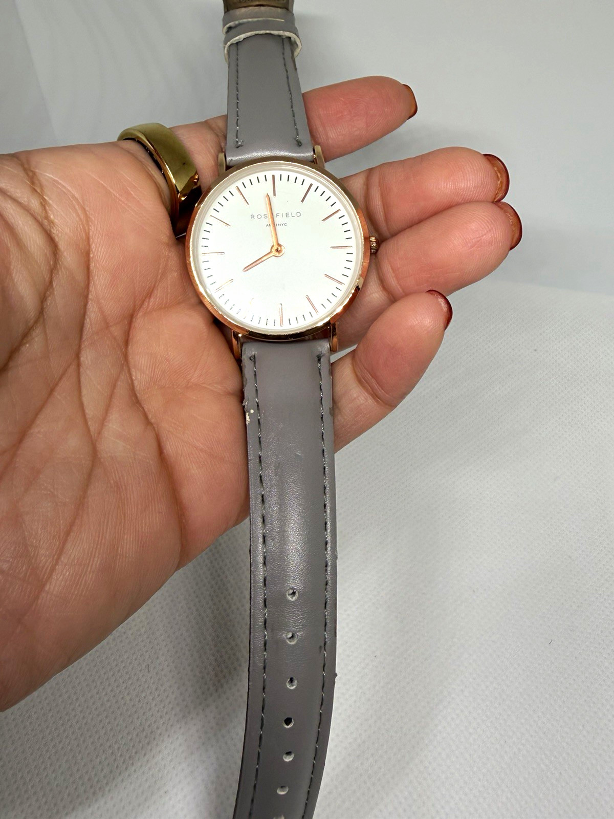 ROSEFIELD AMS | NYC Women’s Quartz Analog Watch White Dial Gray Leather Strap