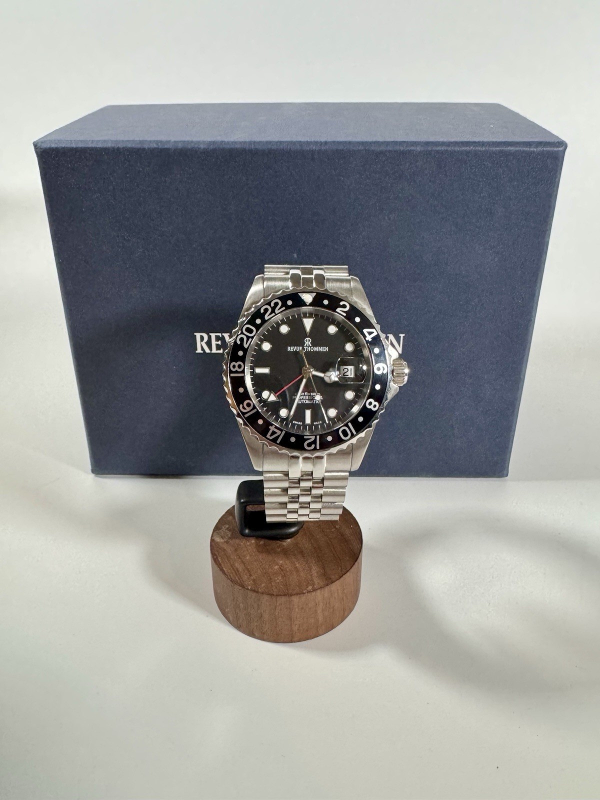 Revue Thommen 17572.2237 Diver GMT