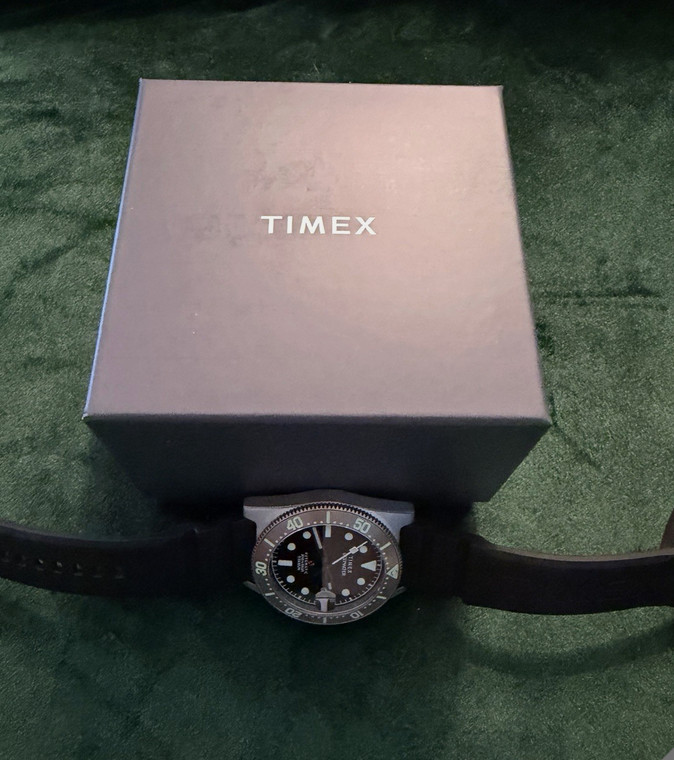 New Timex Deepwater Reef 200 Titanium Automatic 41mm Watch TW2W73800