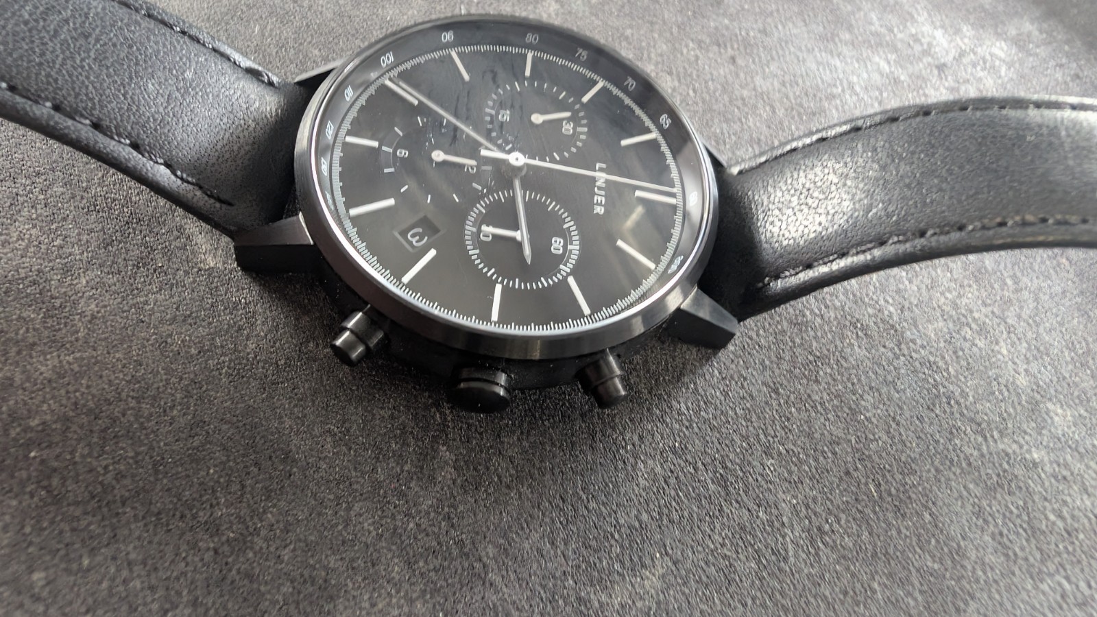 Rare Linjer Chrono Black Dial Quartz Watch – Sleek Minimalist Design! w/box&card