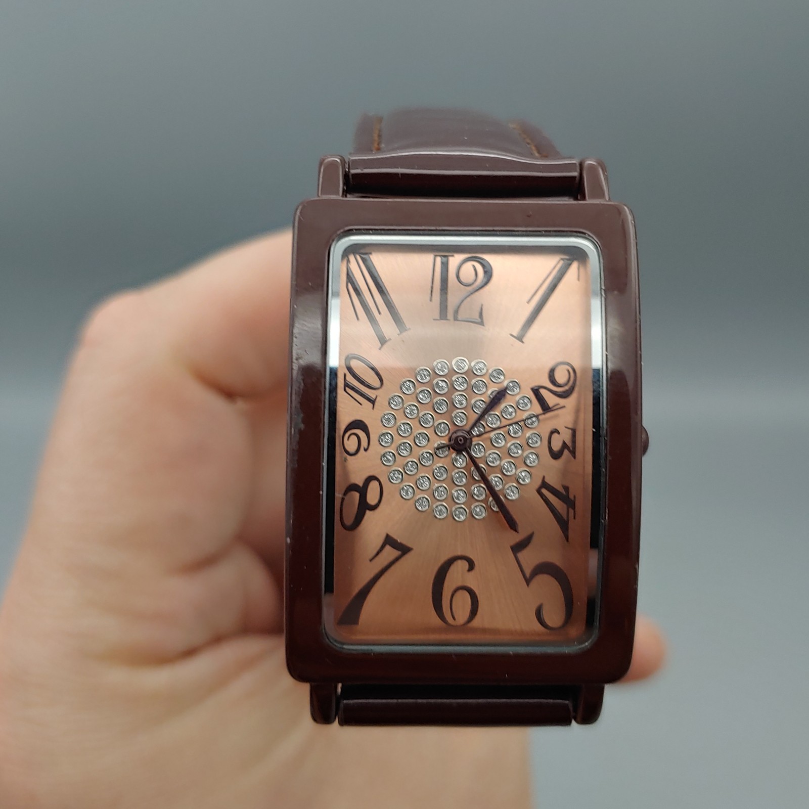 Y2K Xhilaration Watch 29mm Brown Rosegold Dial Rectangle 7″ FMDX162 Japan Quartz
