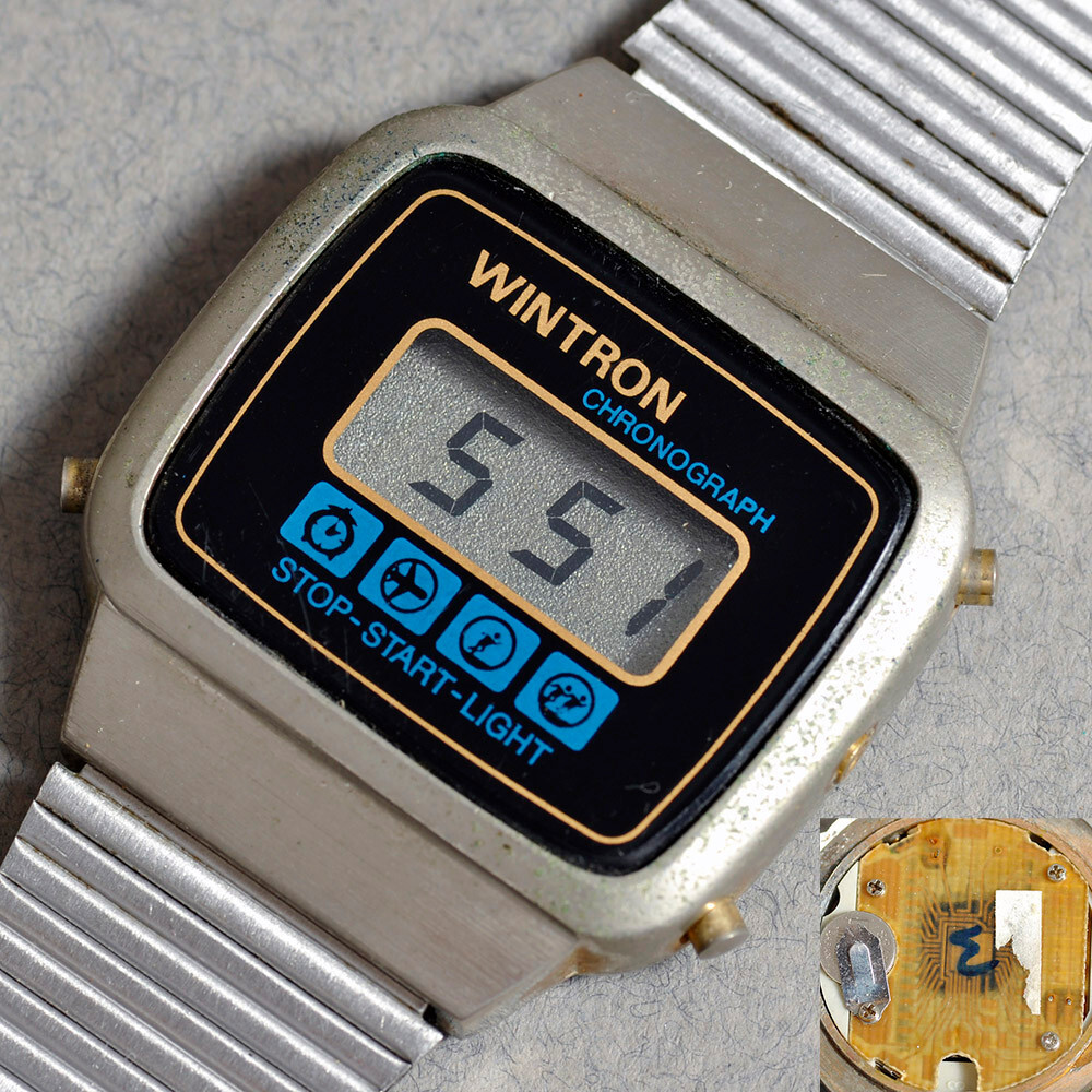 Nice WINTRON LCD chronograph vintage quartz watch. Retro digital Armbanduhr.
