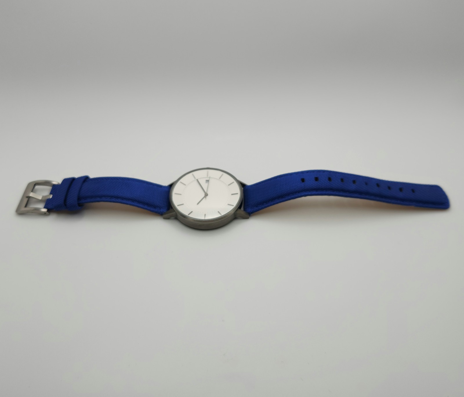 Linjer 02-GU Men’s 41mm Quartz Watch w/ Blue Strap