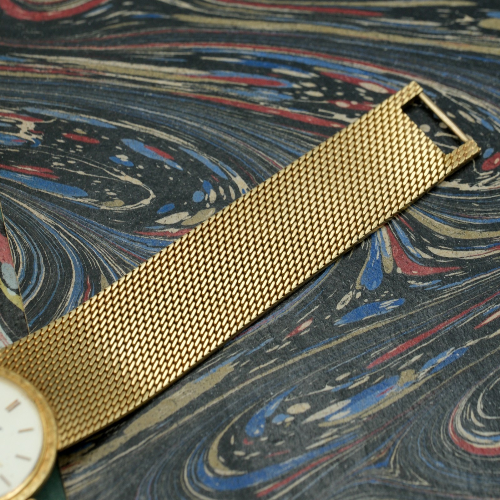 Piaget 924 B11 18K Yellow Gold Ultra Thin Bracelet Watch c.1970 Vintage – 49.6 g