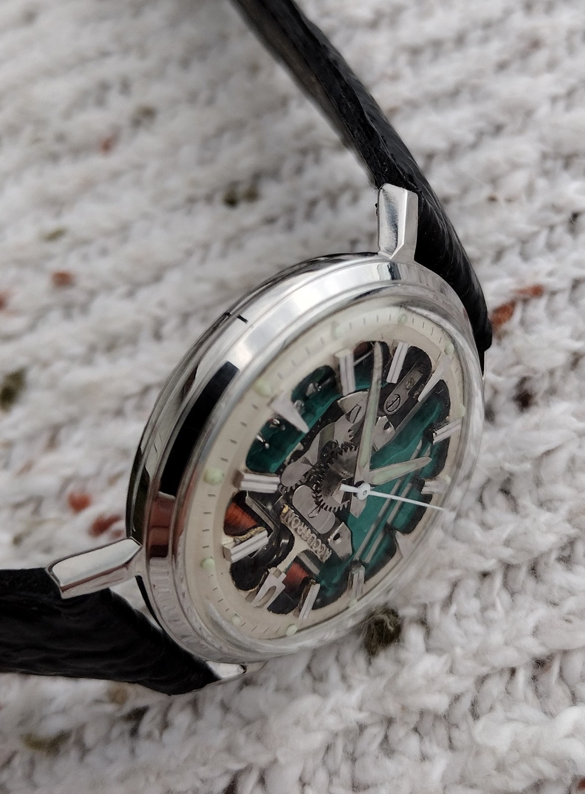 Bulova ACCUTRON 214 35mm SPACEVIEW HAND CUT DIAL M6 1966 Restored Relumed