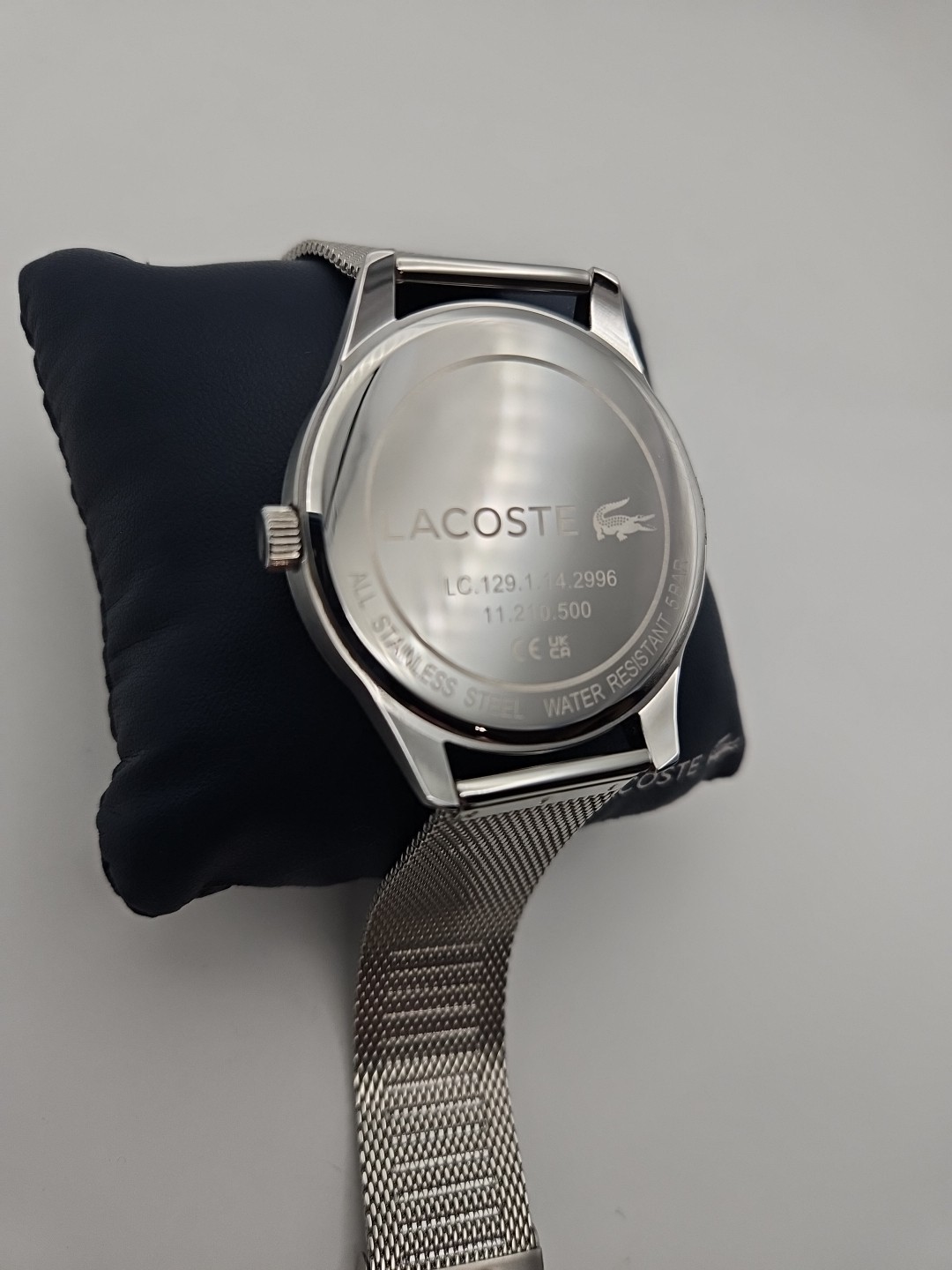 Lacoste 2011189 Men’s Watch Vienna Quartz Green Dial Silver Mesh Steel 42mm