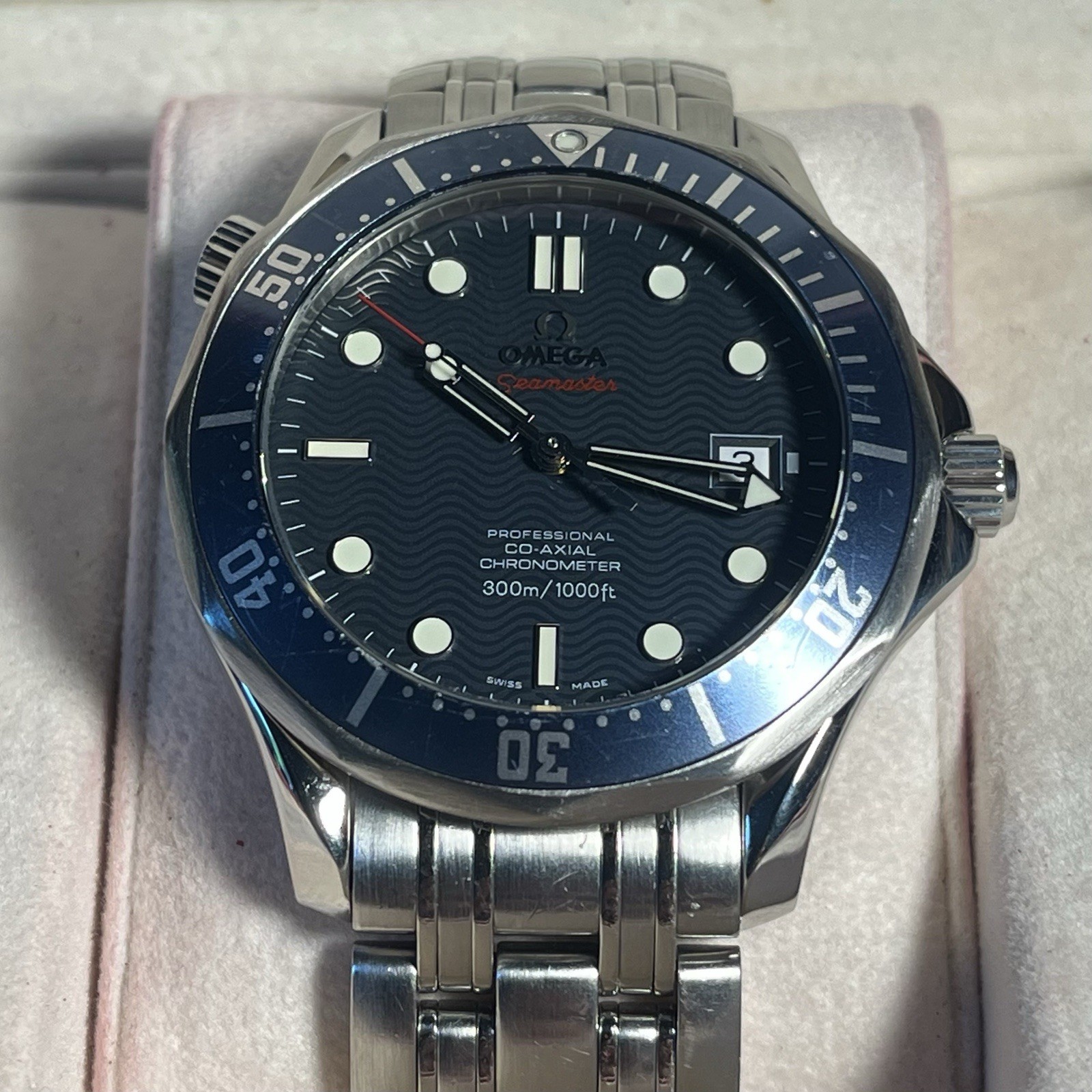 OMEGA Seamaster Co-Axial Chronometer 41mm Blue Wave Dial 300m Steel Box