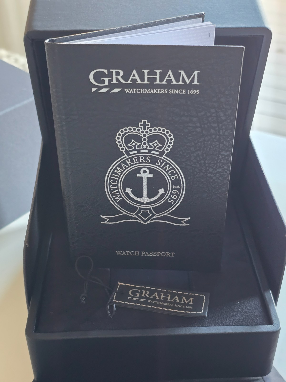White Ceramic Bezel Graham Chronofighter 2CCAD.W02A
