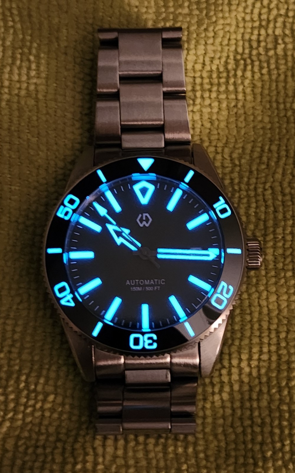 Wishdoit Aqua Storm Men’s Black Dial Sapphire Crystal Automatic Watch