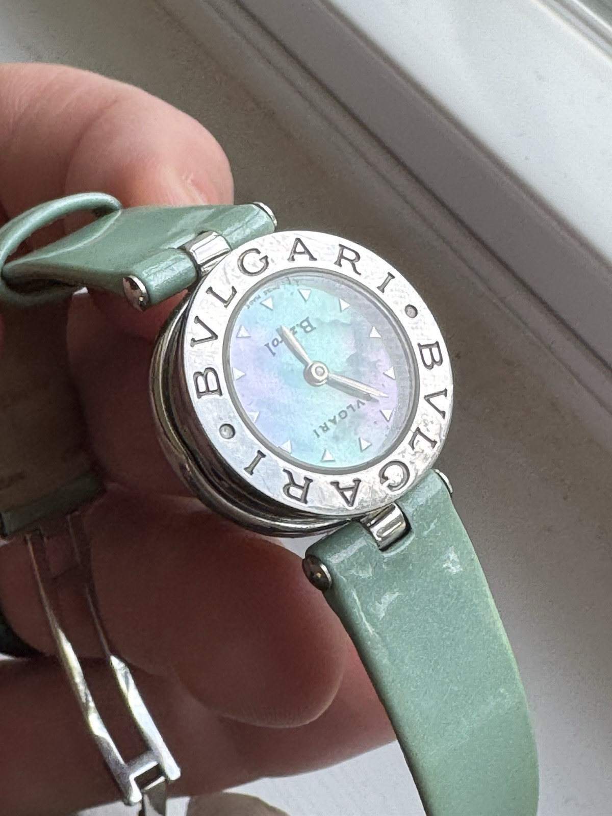 BVLGARI B.zero1 BZ22S 22mm Turquoise/Blue Mother If Pearl Dial Women’s Qz Watch