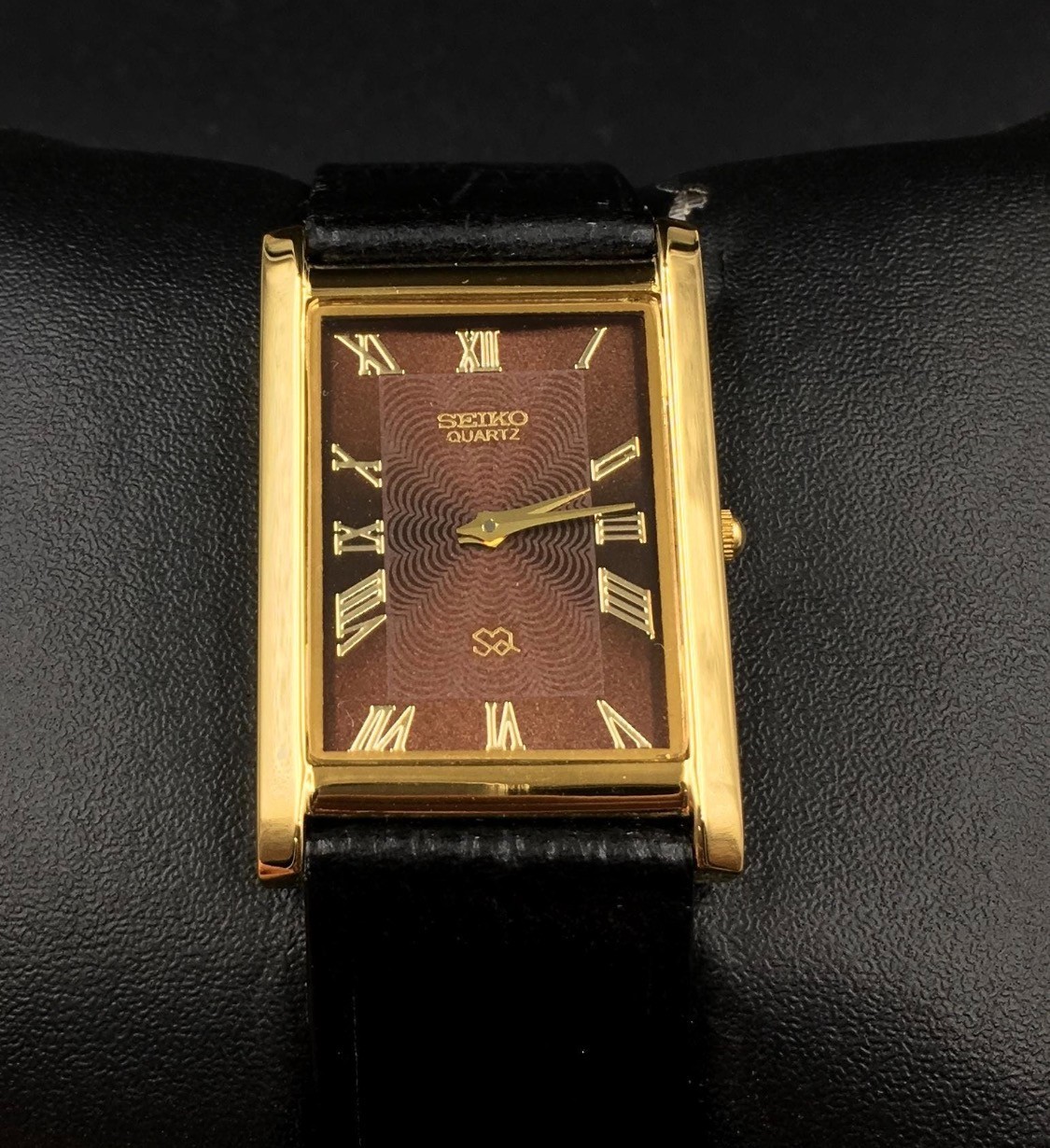Vintage Seiko slim tank – chocolate dial, gold details refurbished