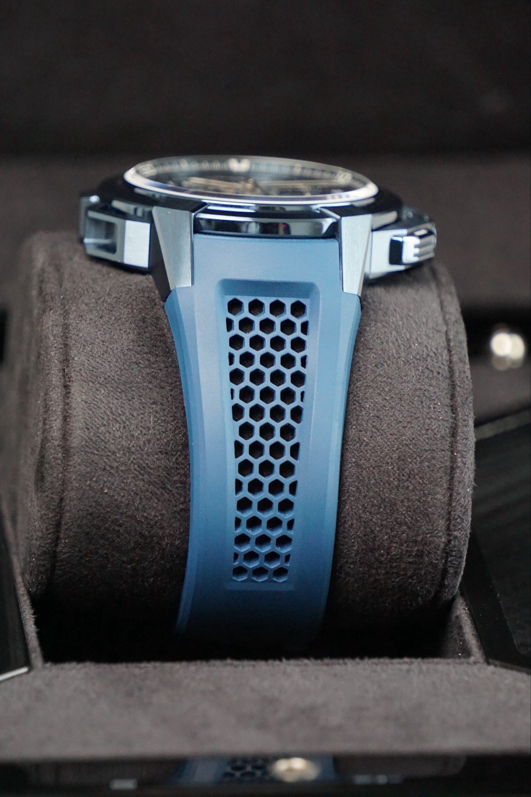 Jacob & Co. Epic X Chronograph EC400.22.AF.AA.A Titanium Blue w. Papers 2026