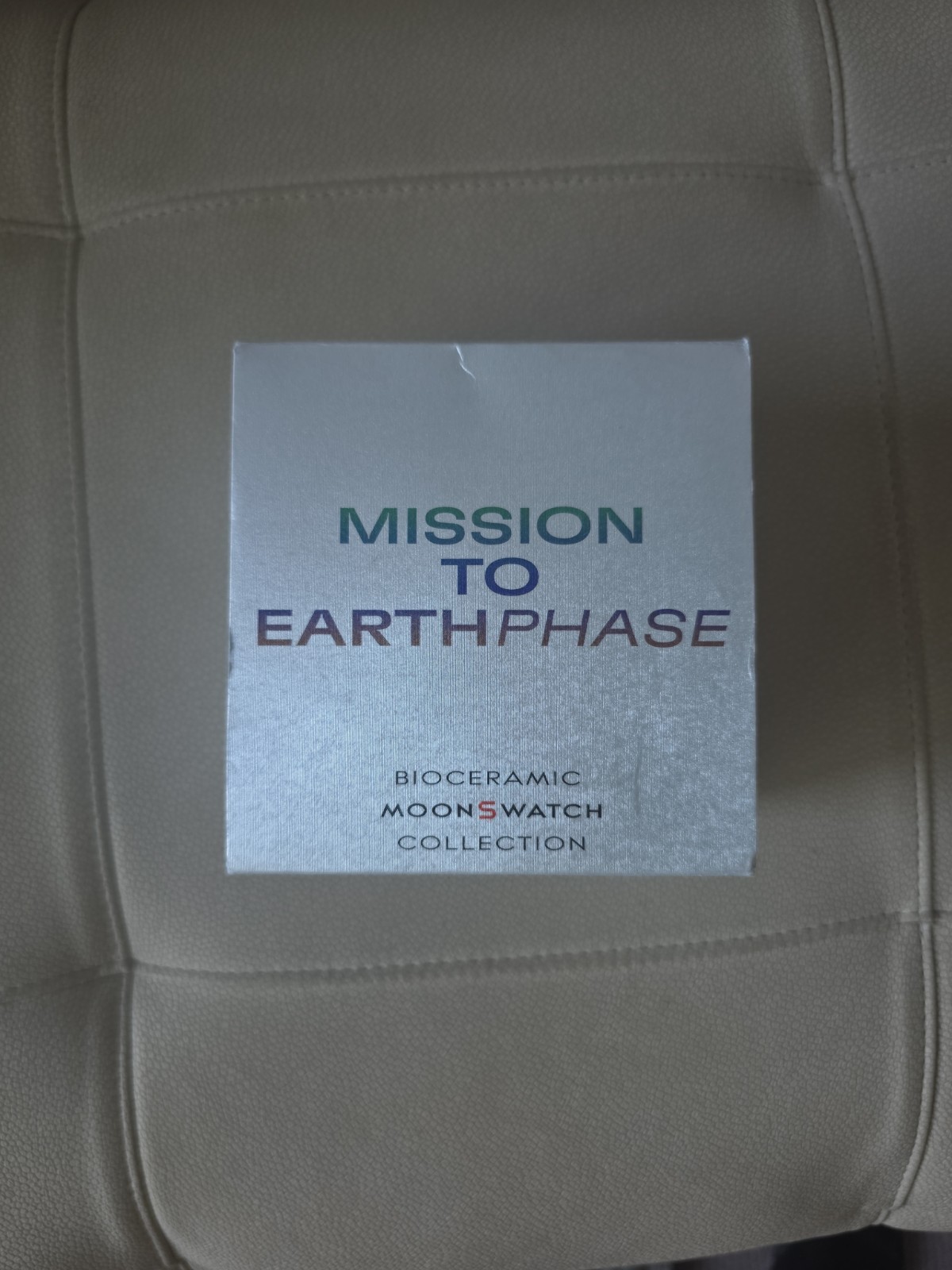 OMEGA x Swatch MoonSwatch MISSION TO EARTHPHASE Chronograph Moon Phase