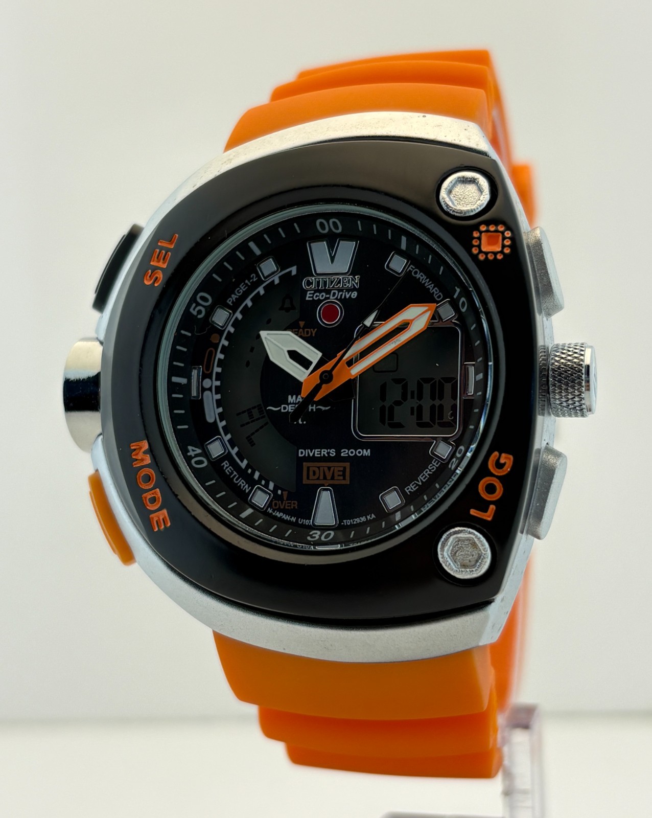 Vintage Men’s Citizen Eco-Drive Quartz Dual-Display Black Dial Orange Band Watch