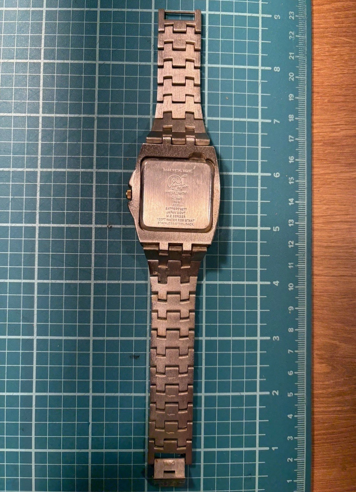 George Foreman GFM05 Quartz Watch Working Textured Dial Gunmetal Tone
