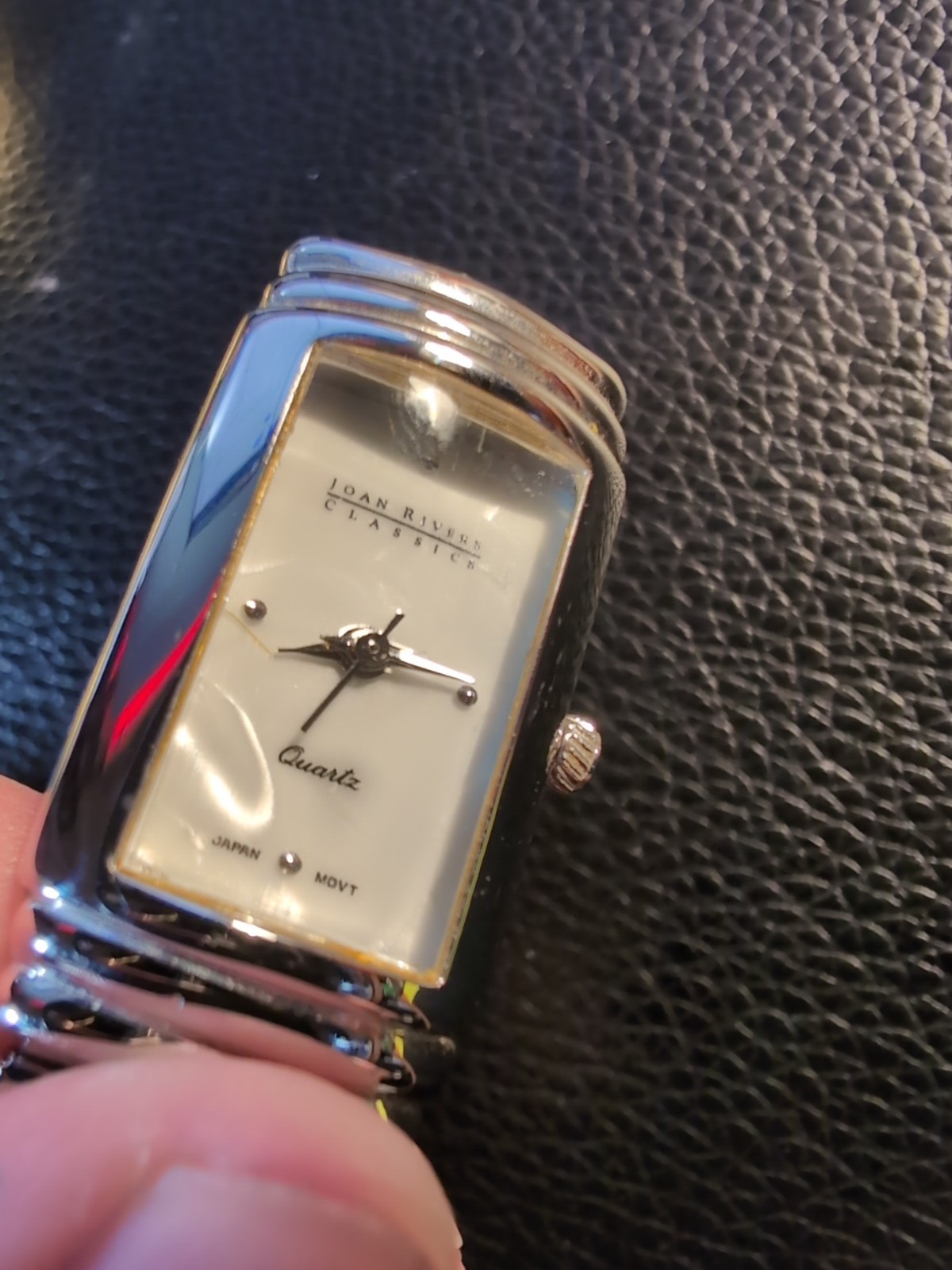 VTG Joan Rivers Classics Tank Style Mop Dial Silver Tone Watch Stretch 924QBS