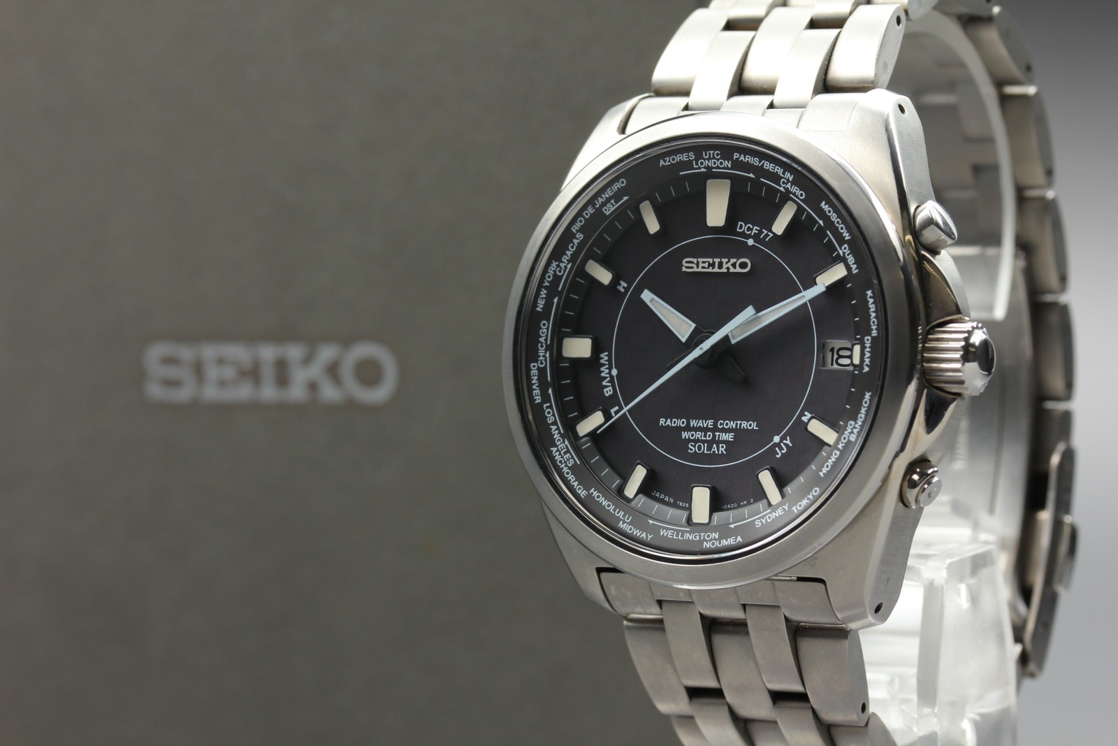 [Near MINT] Seiko 7B25-0AB0 Radio Controlled World Time Solar Men’s From JAPAN