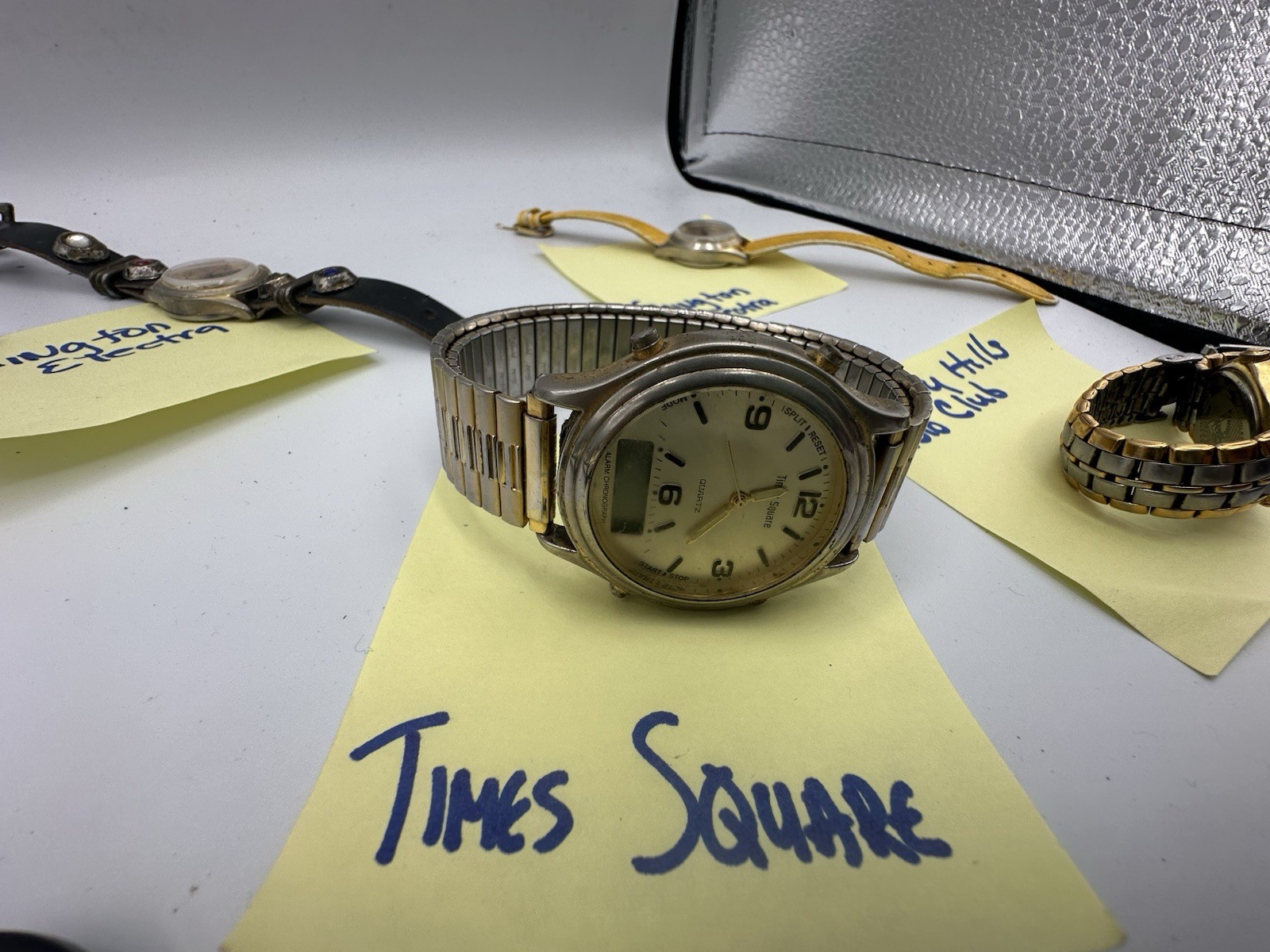 Vintage Watch Lot Untested, Various Brands Parts/repair Bulova, 17 Jewels Plus