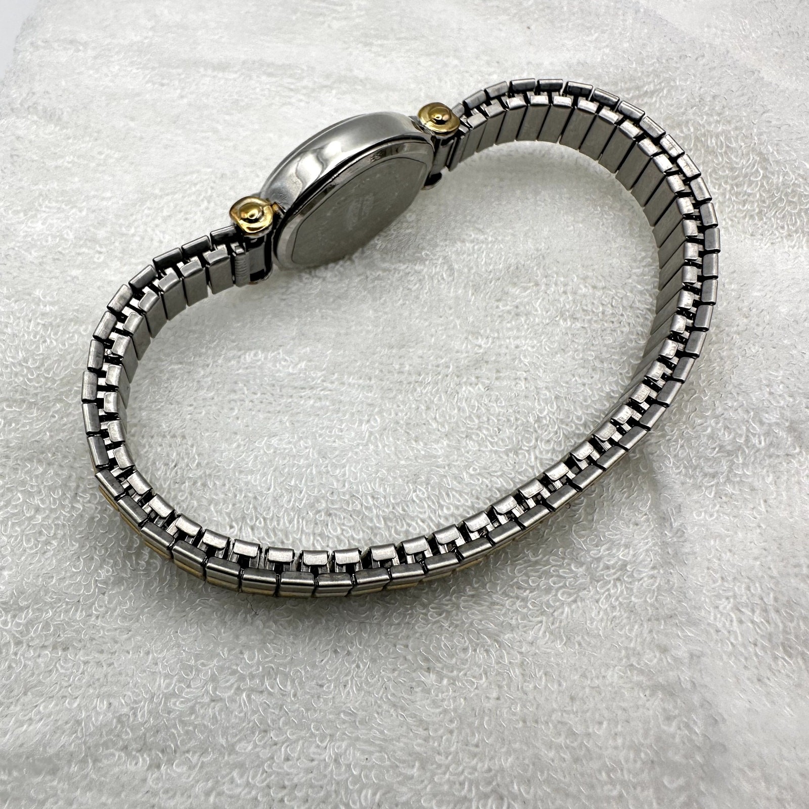 Oval Quartz Watch Two-Tone Silver And Gold Ladies Bracelet Hearts Pattern