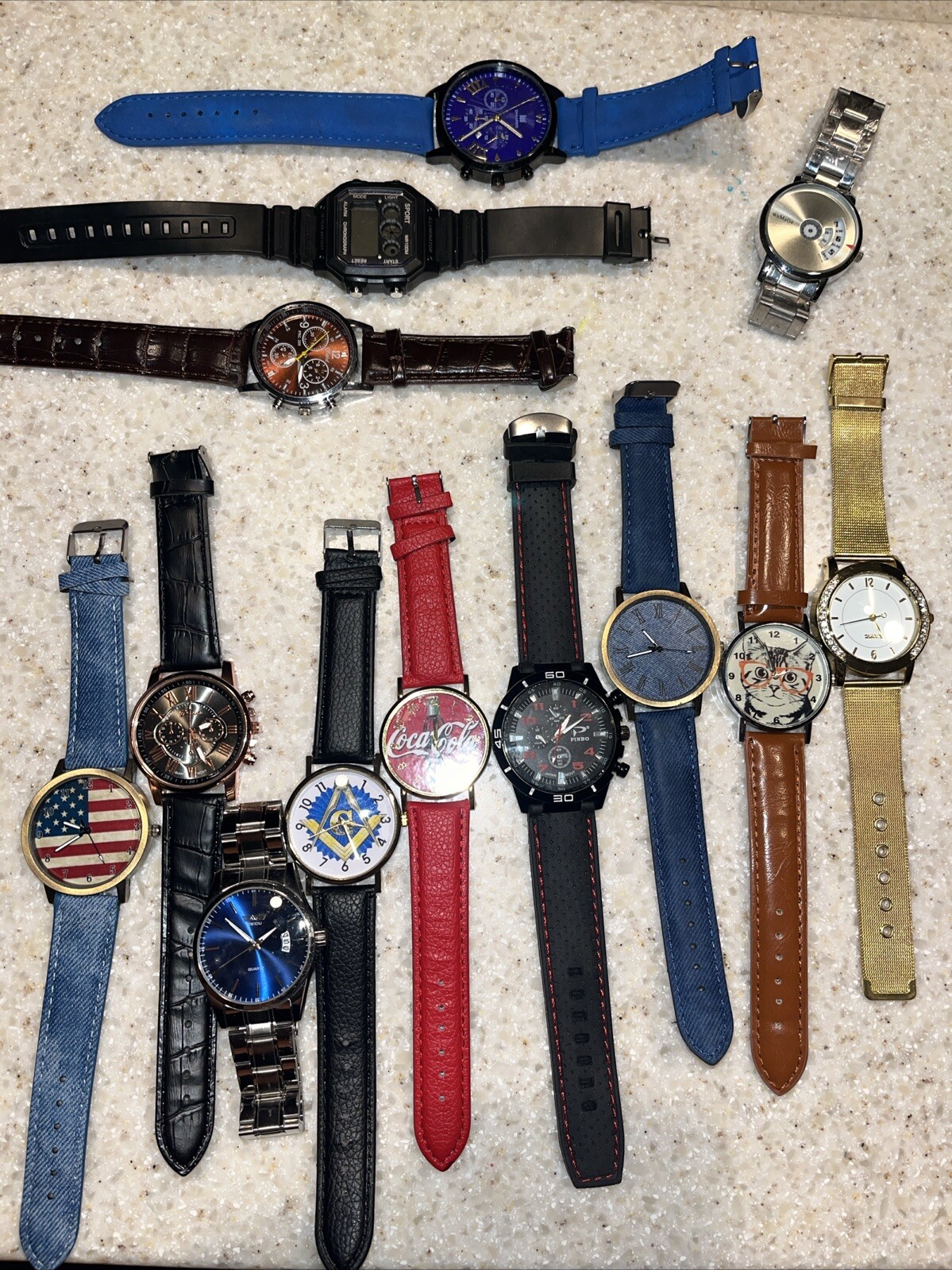 Lot of 13 Watches – Various Makers / Brands Untested