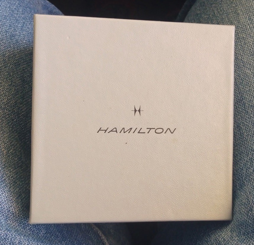 MENS VINTAGE HAMILTON QUARTZ WATCH W BOX AND PAPERS AWARD 80s LOOK GREAT SWISS