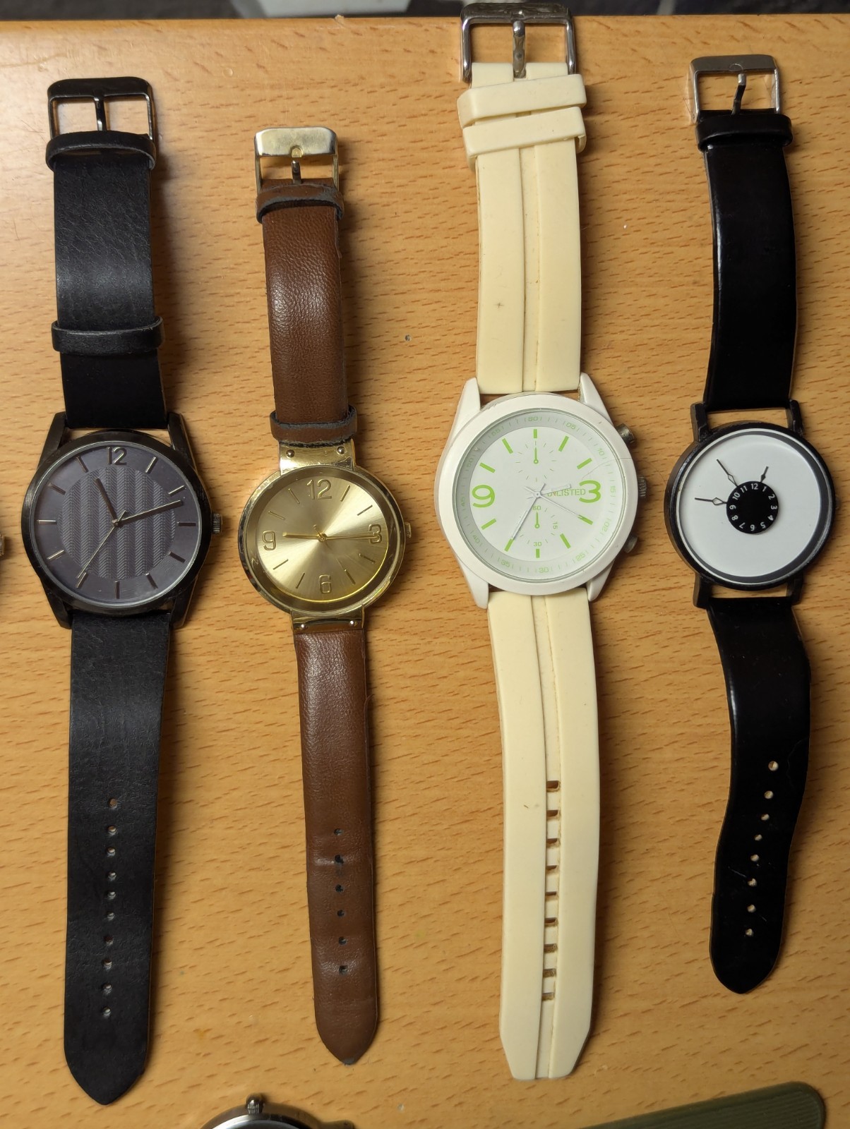 Random Wrist Watch Lot Mens USED Various Brands Styles