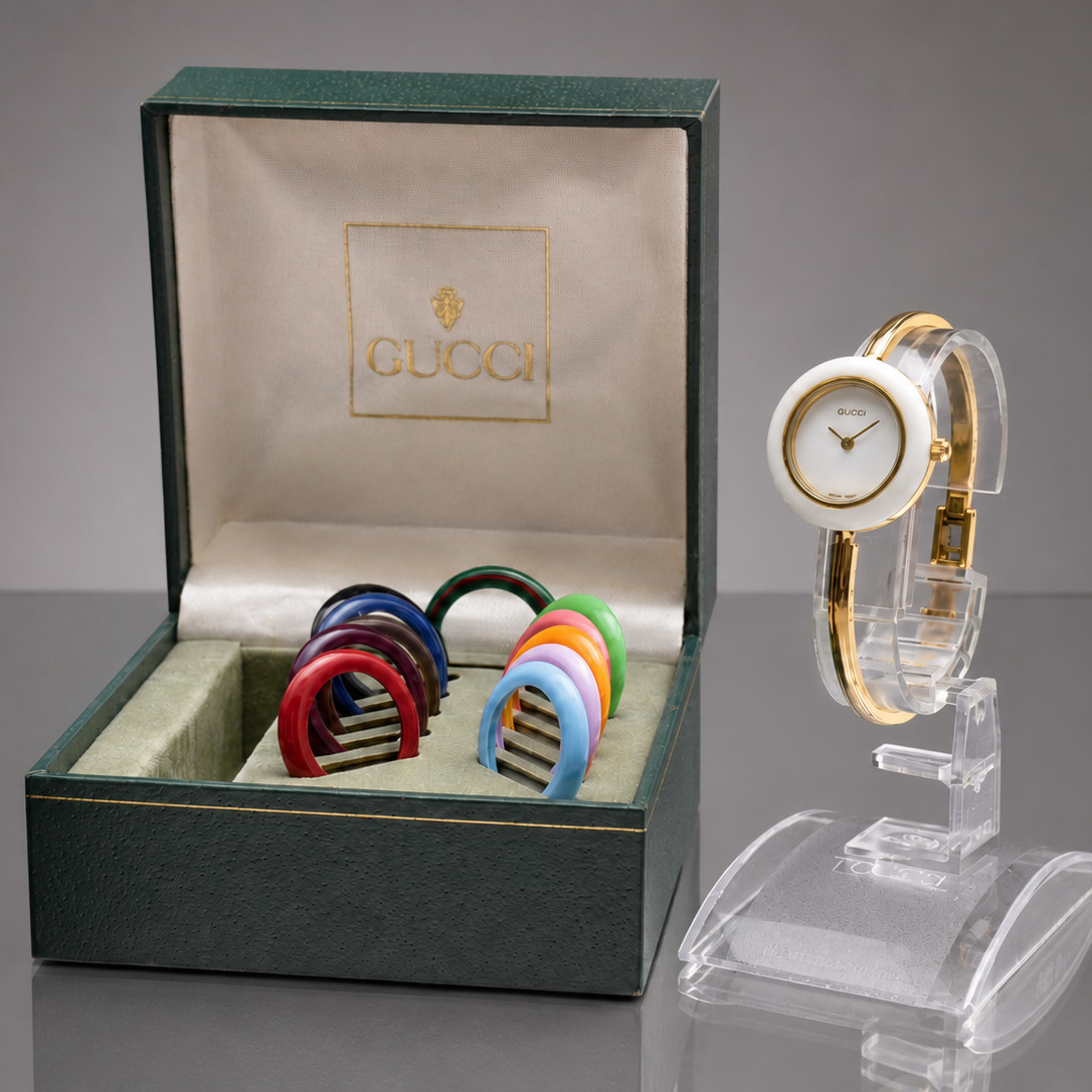 GUCCI Change Bezel 11/12.2 1100L Gold Vintage Quartz Woman’s Watch Japan