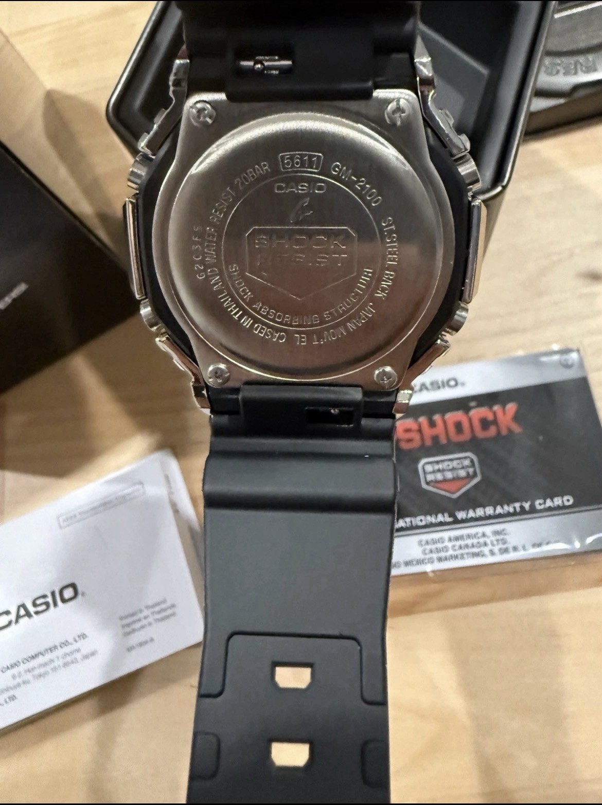 *BRAND NEW* Casio G-Shock Steel Silver-tone Dial Resin Men’s Watch GM2100-1ASW