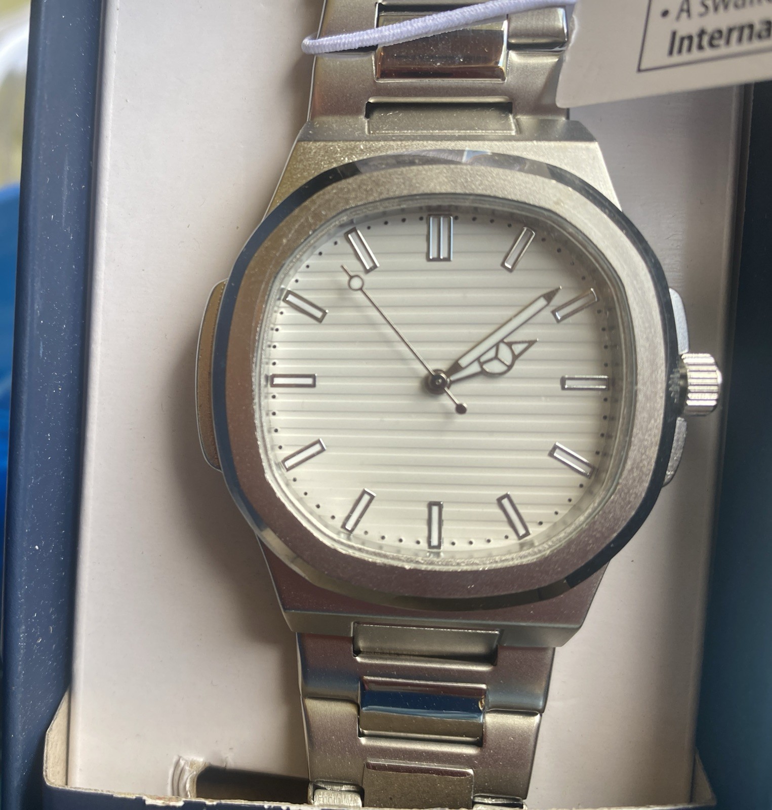 George Men’s Silver Case with Silver Matte Bracelet Watch