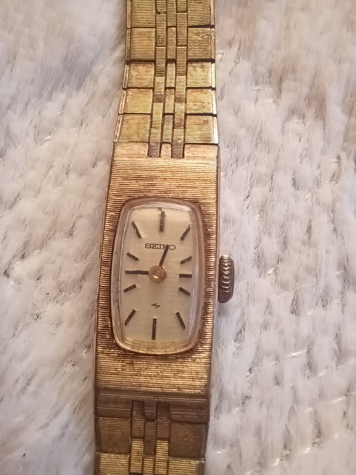 Lot Of 2 Vintage Seiko Watches 11-7619 & 1520-3339 Gold Tone Untested For Repair